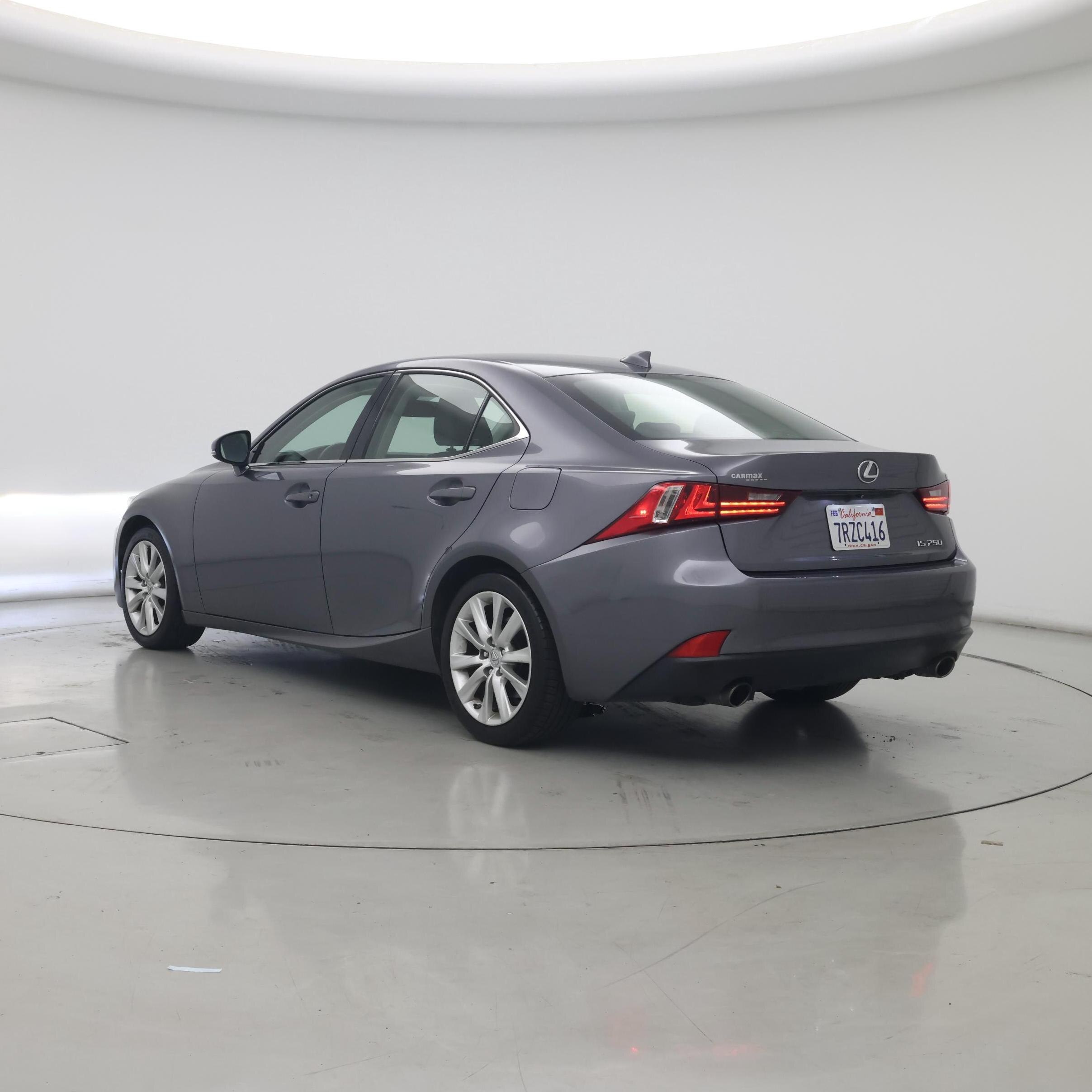 Thumbnail: 2015 Lexus IS - 2