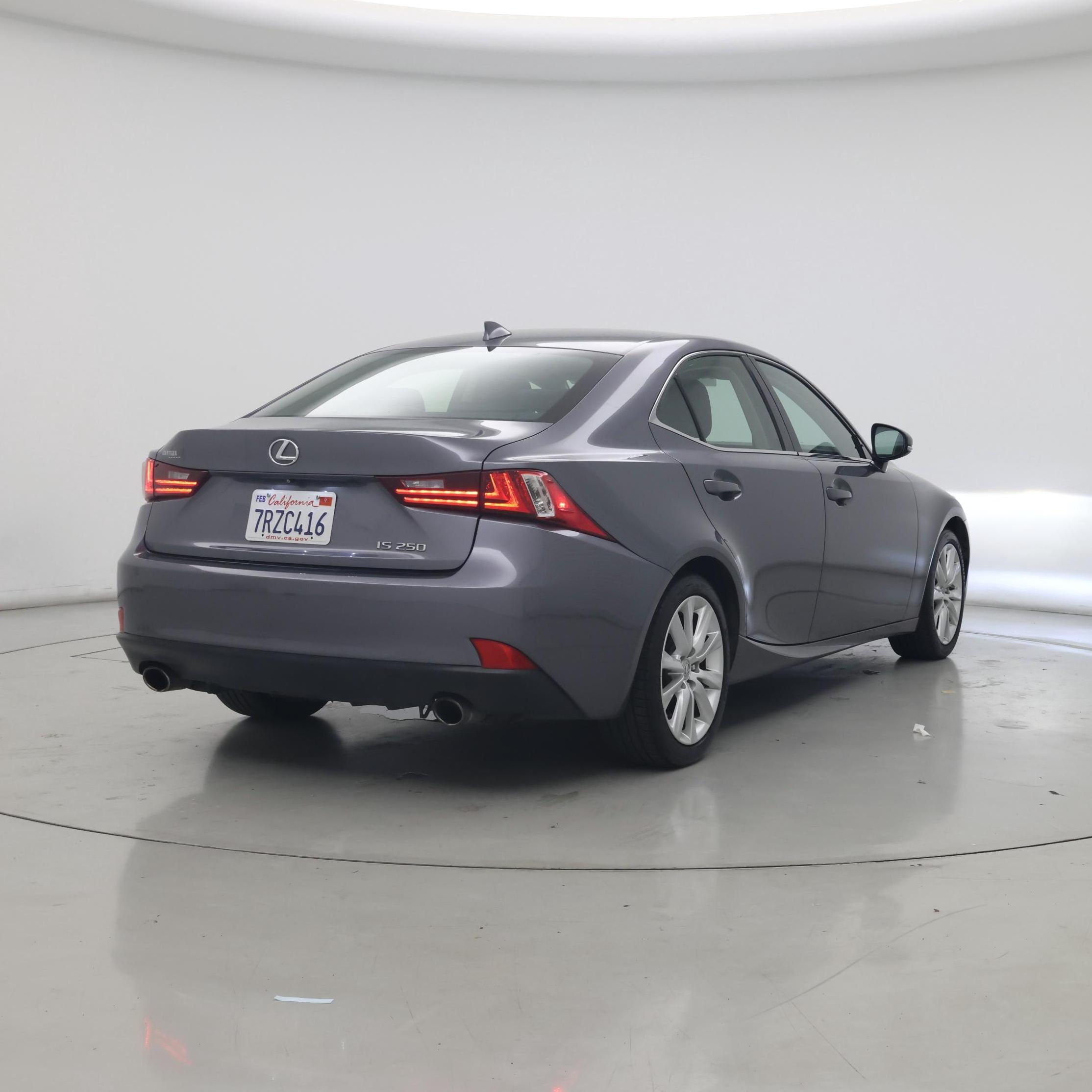 Thumbnail: 2015 Lexus IS - 8