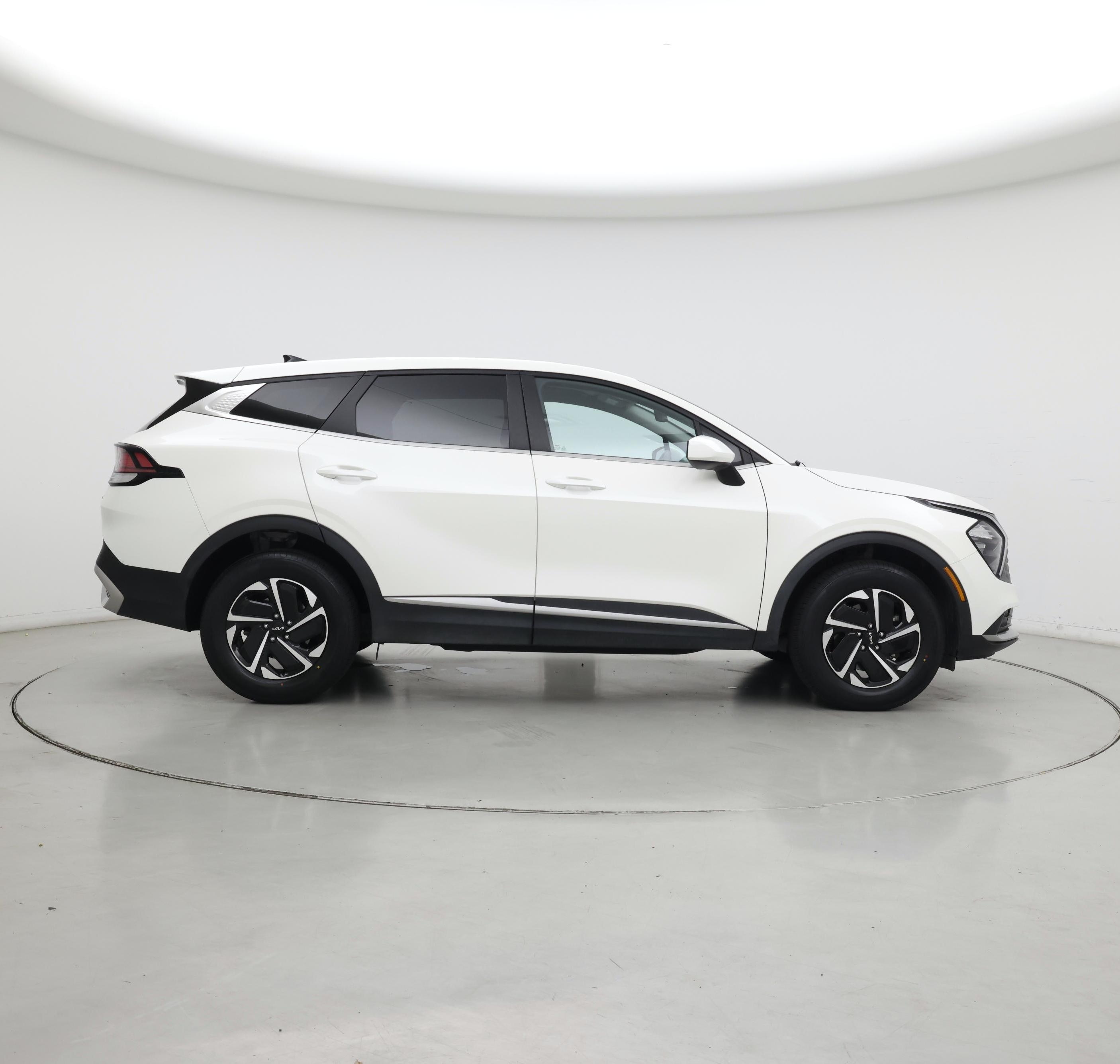 Thumbnail: 2023 Kia Sportage - 7