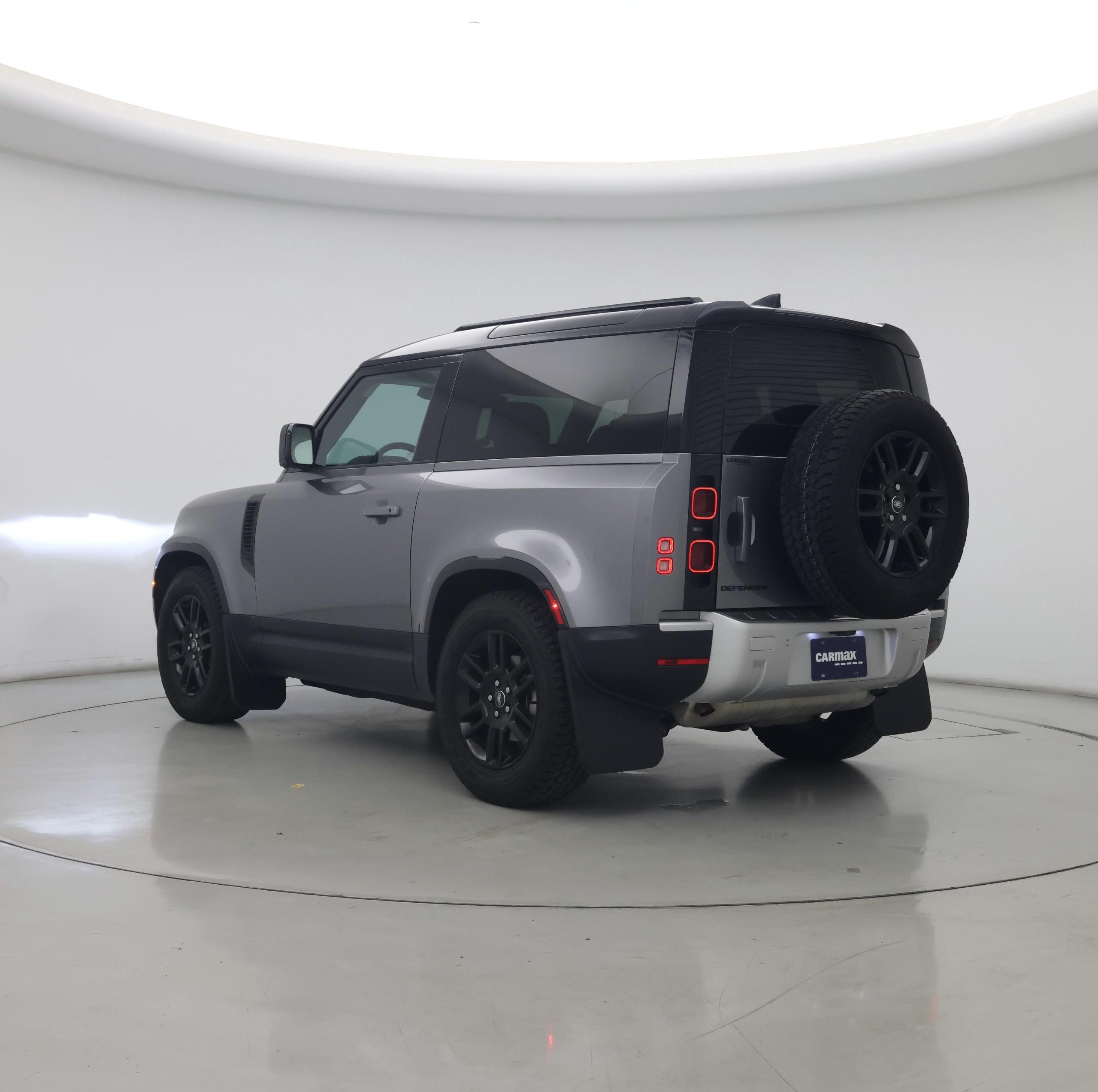 Thumbnail: 2023 Land Rover Defender - 2