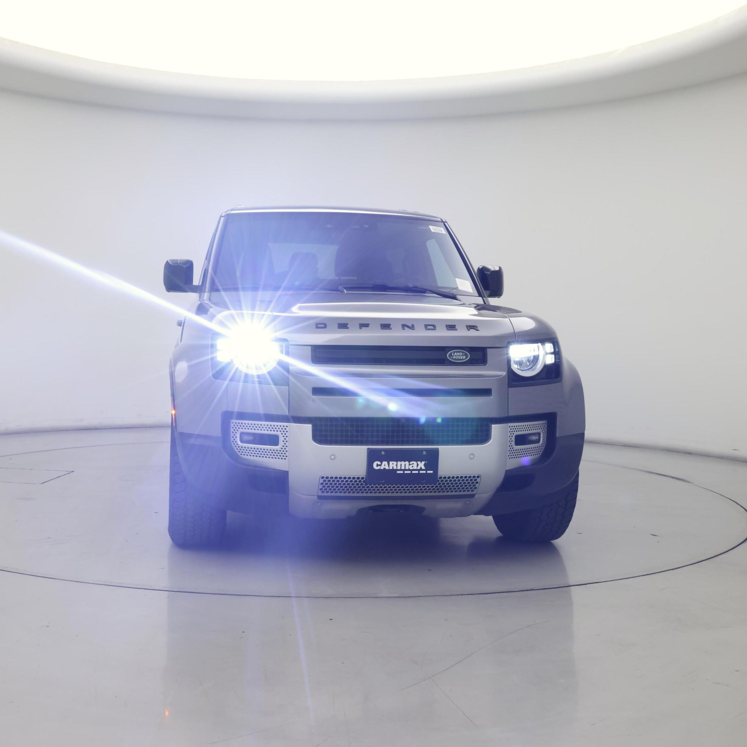 Thumbnail: 2023 Land Rover Defender - 5