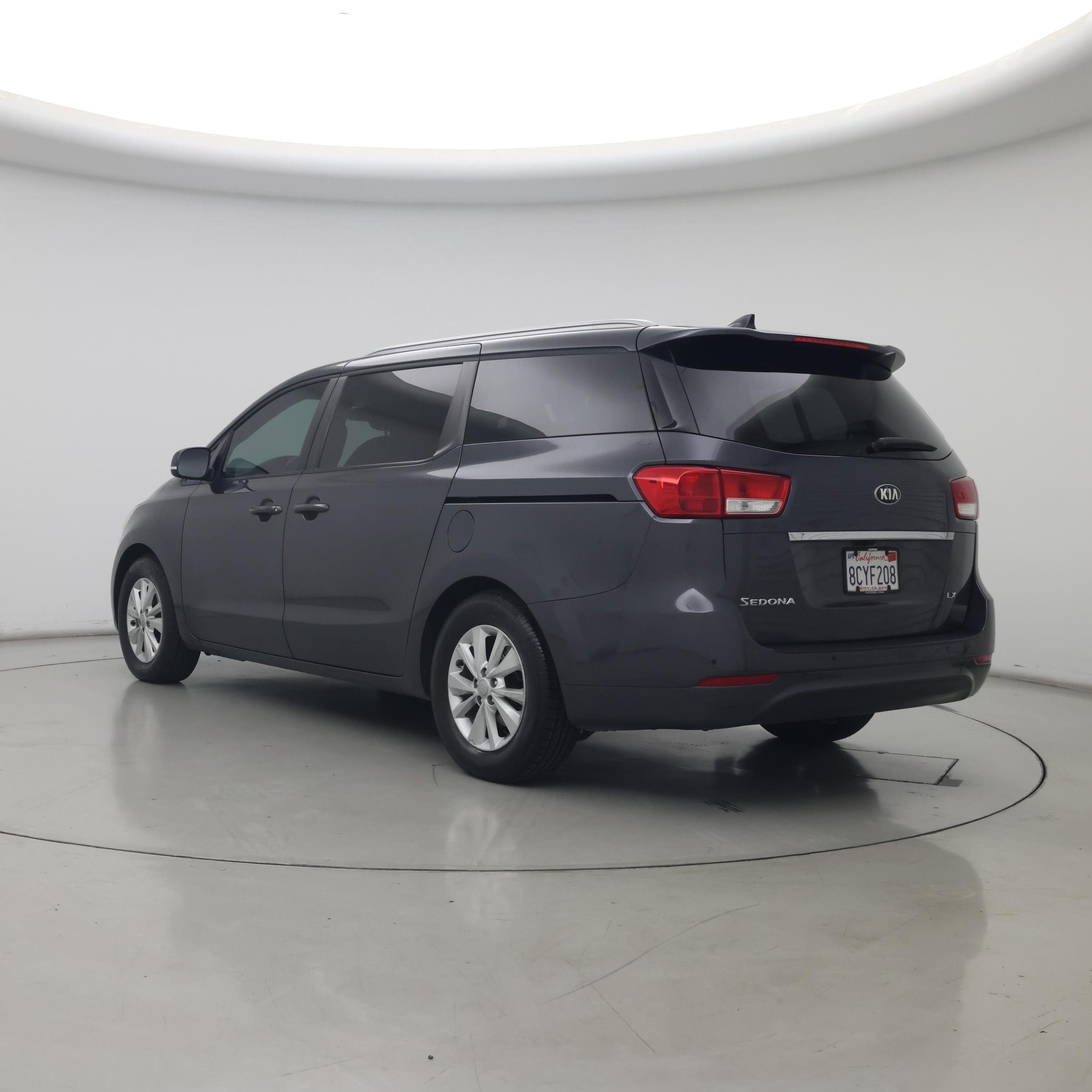 Thumbnail: 2018 Kia Sedona - 2