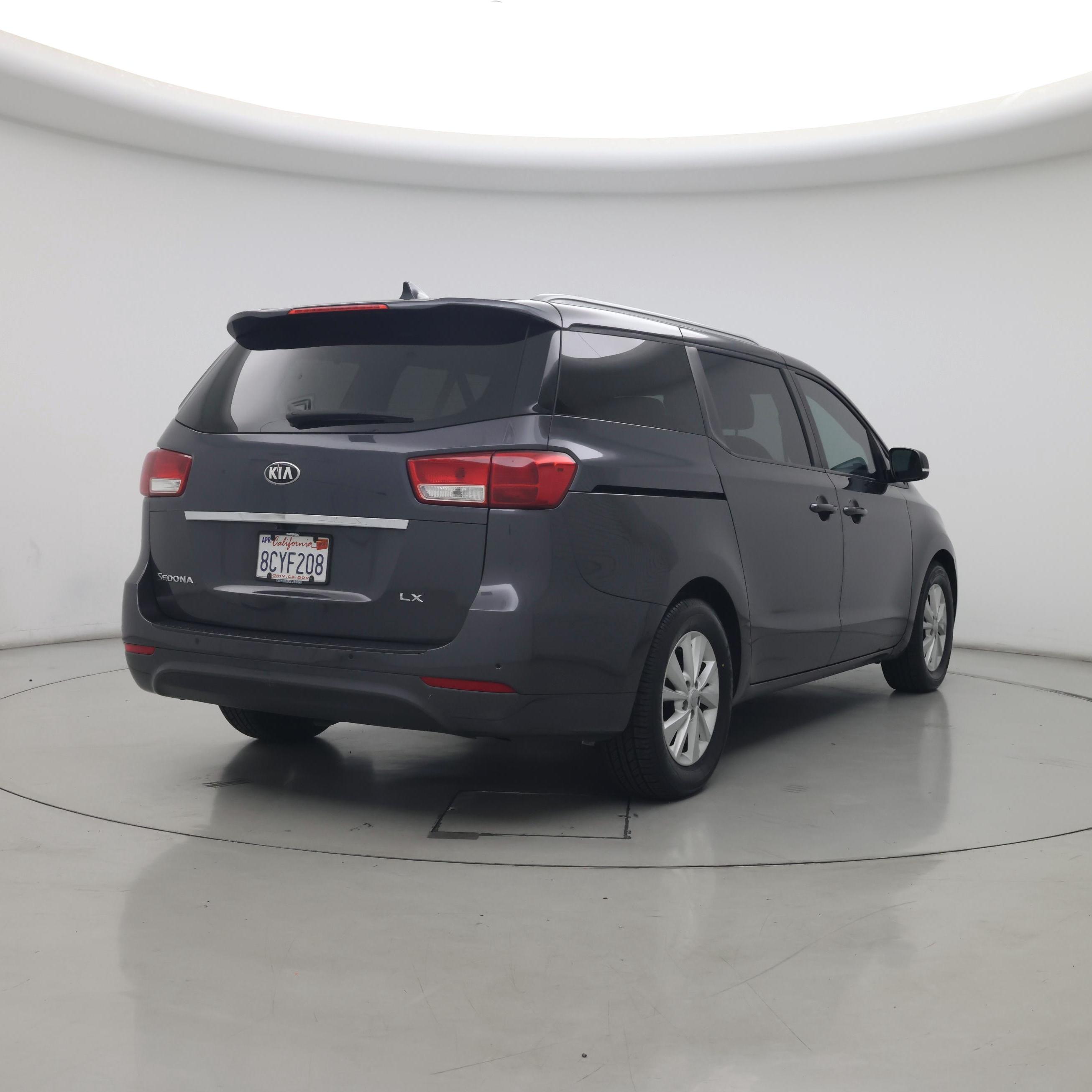Thumbnail: 2018 Kia Sedona - 8
