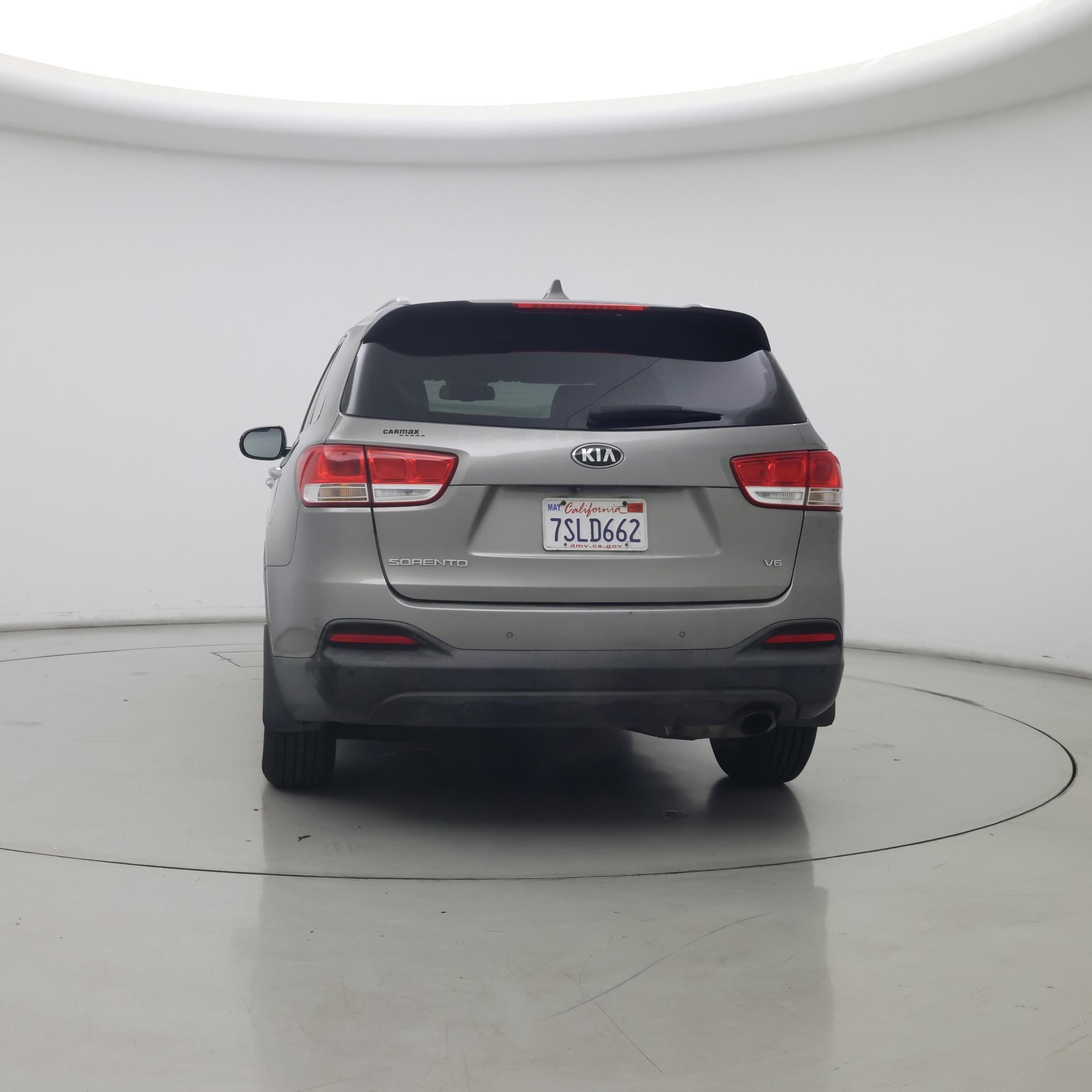 Thumbnail: 2016 Kia Sorento - 6