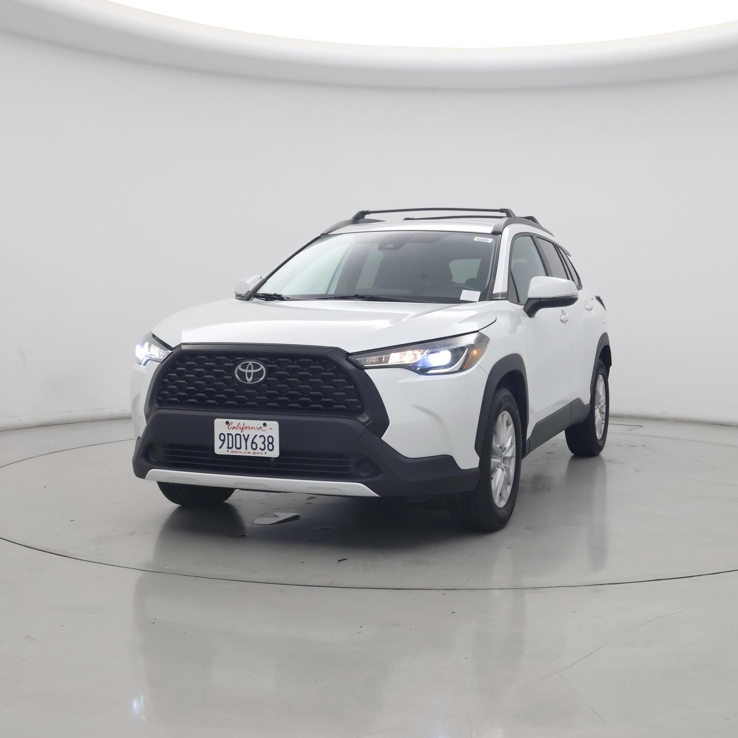 Thumbnail: 2022 Toyota Corolla Cross - 4