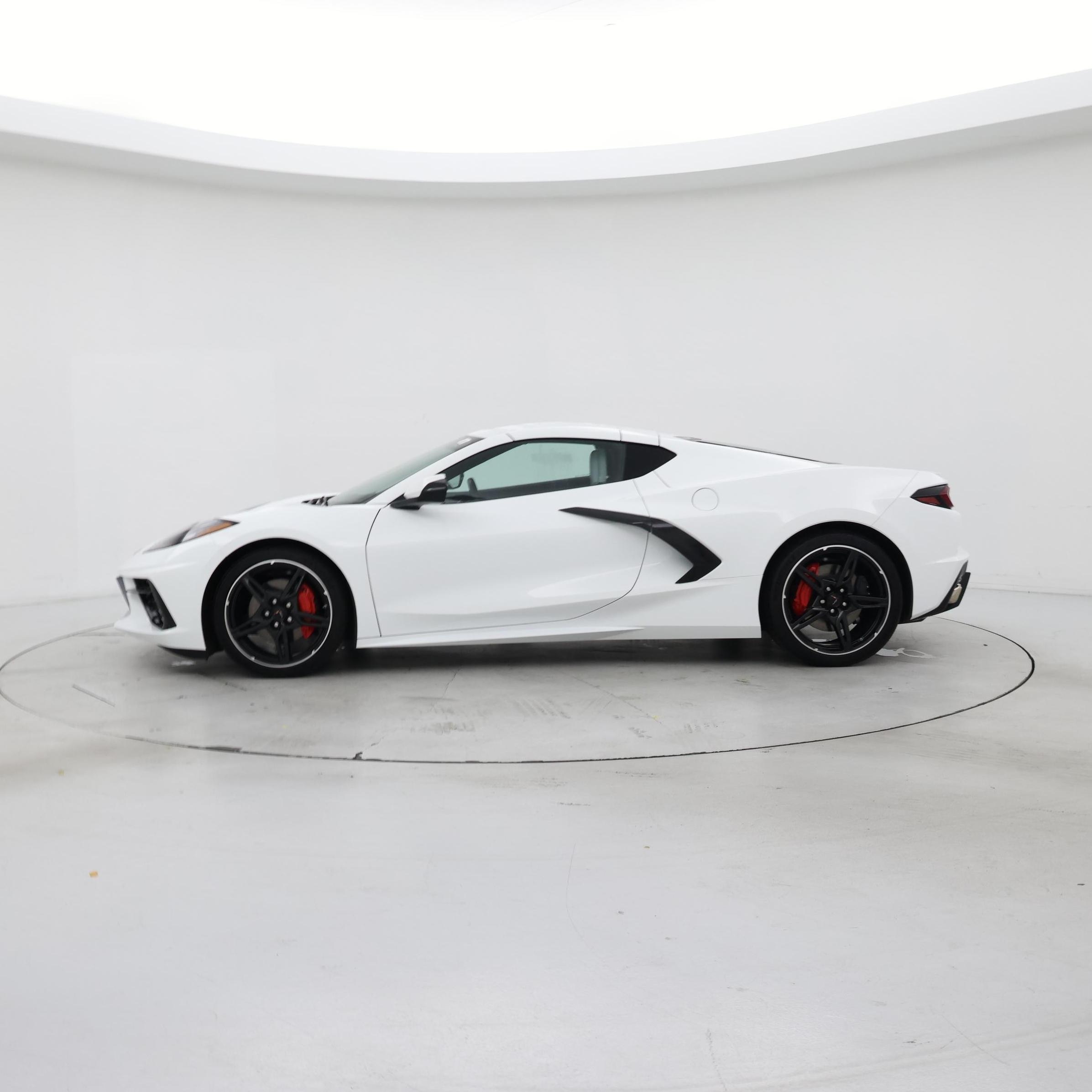 Thumbnail: 2021 Chevrolet Corvette - 3