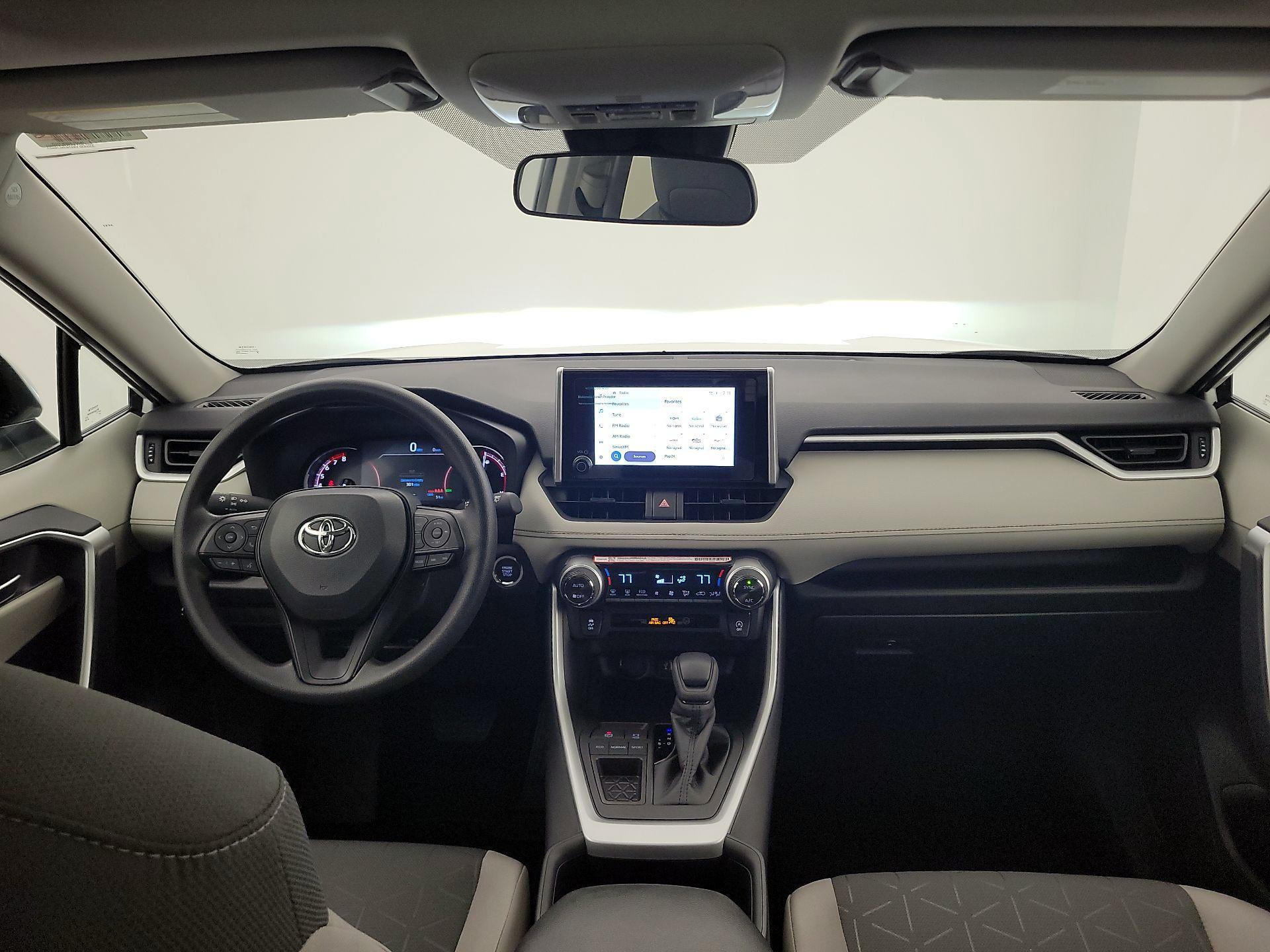 Thumbnail: 2025 Toyota RAV4 - 9