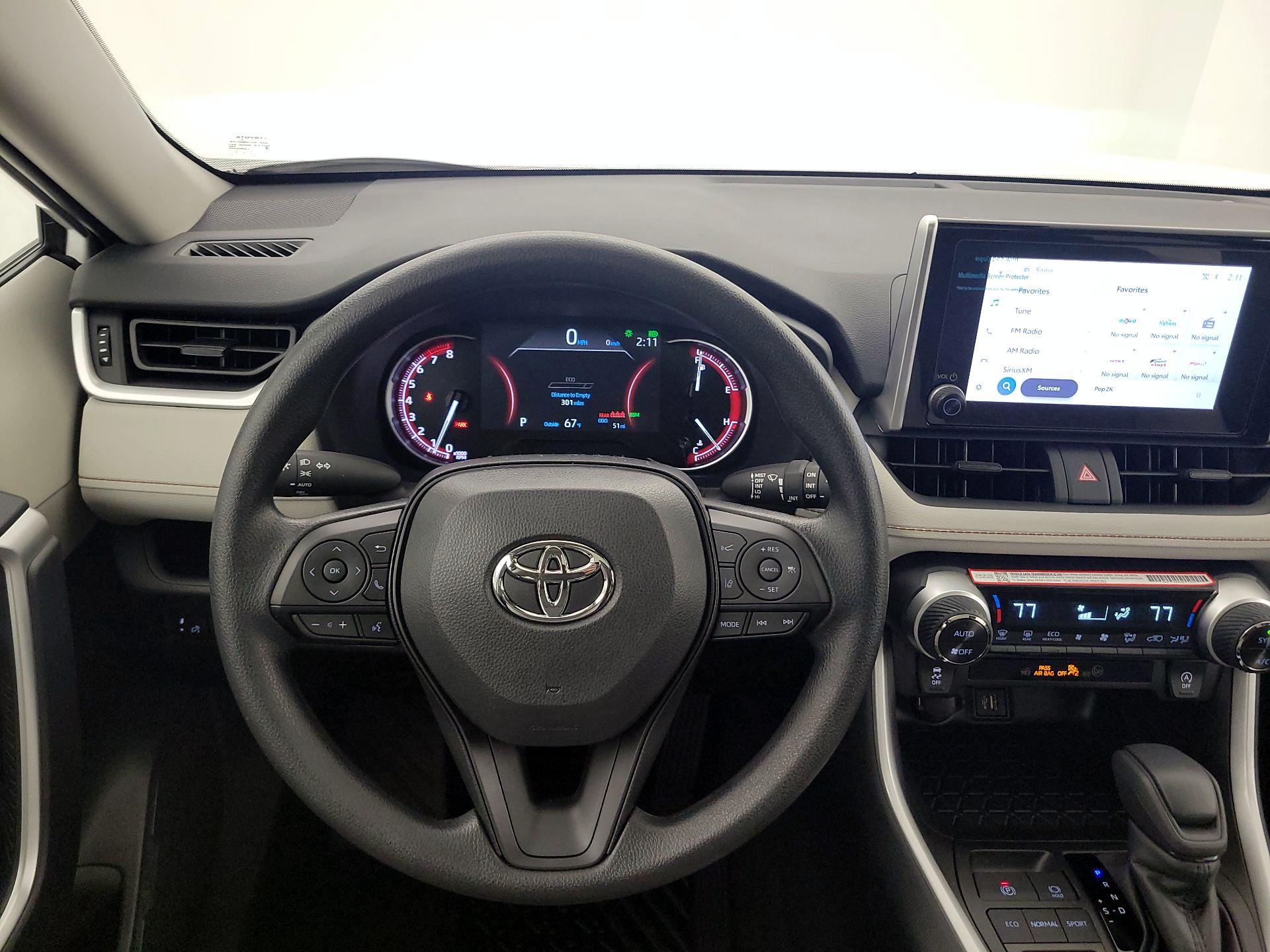 Thumbnail: 2025 Toyota RAV4 - 10