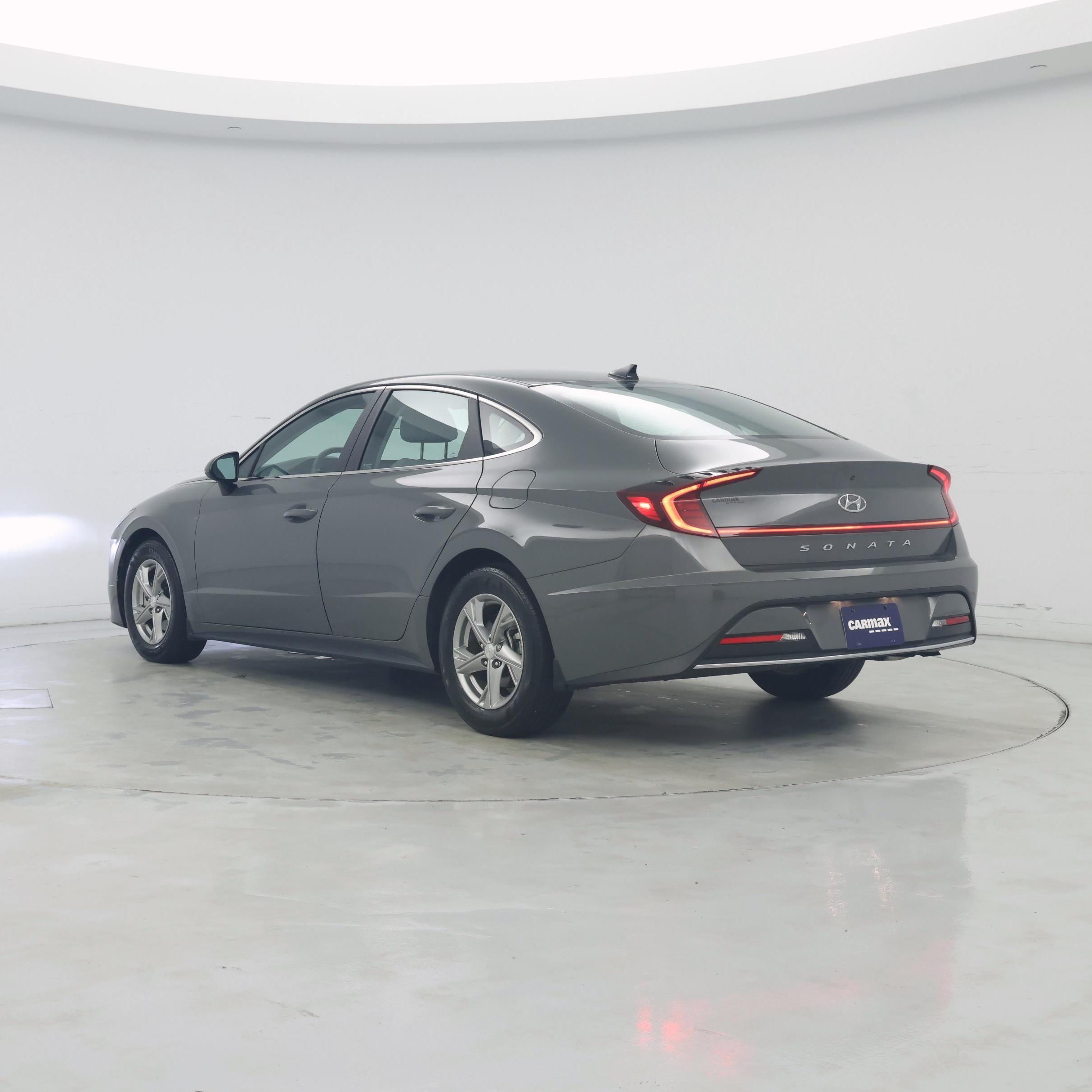 Thumbnail: 2022 Hyundai Sonata - 2