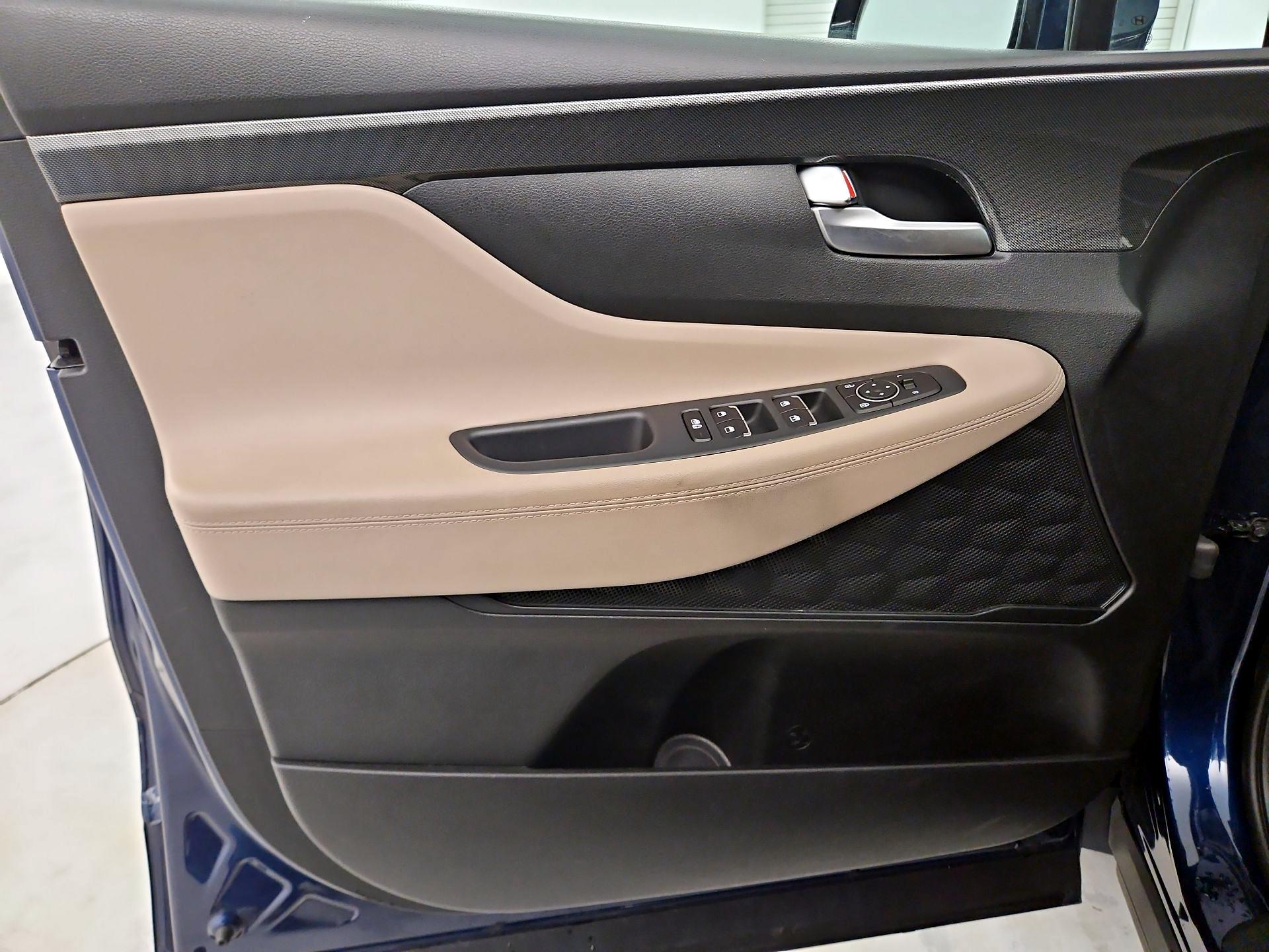 Thumbnail: 2023 Hyundai Santa Fe - 12