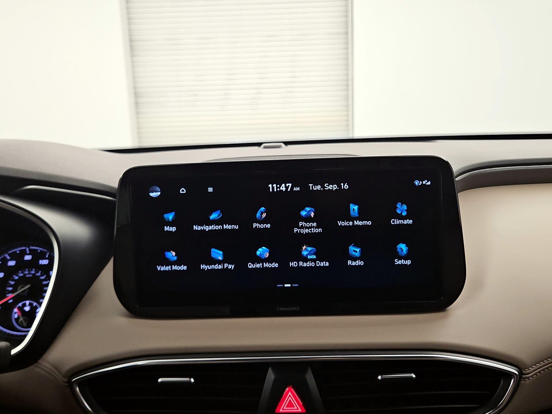 Thumbnail: 2023 Hyundai Santa Fe - 16