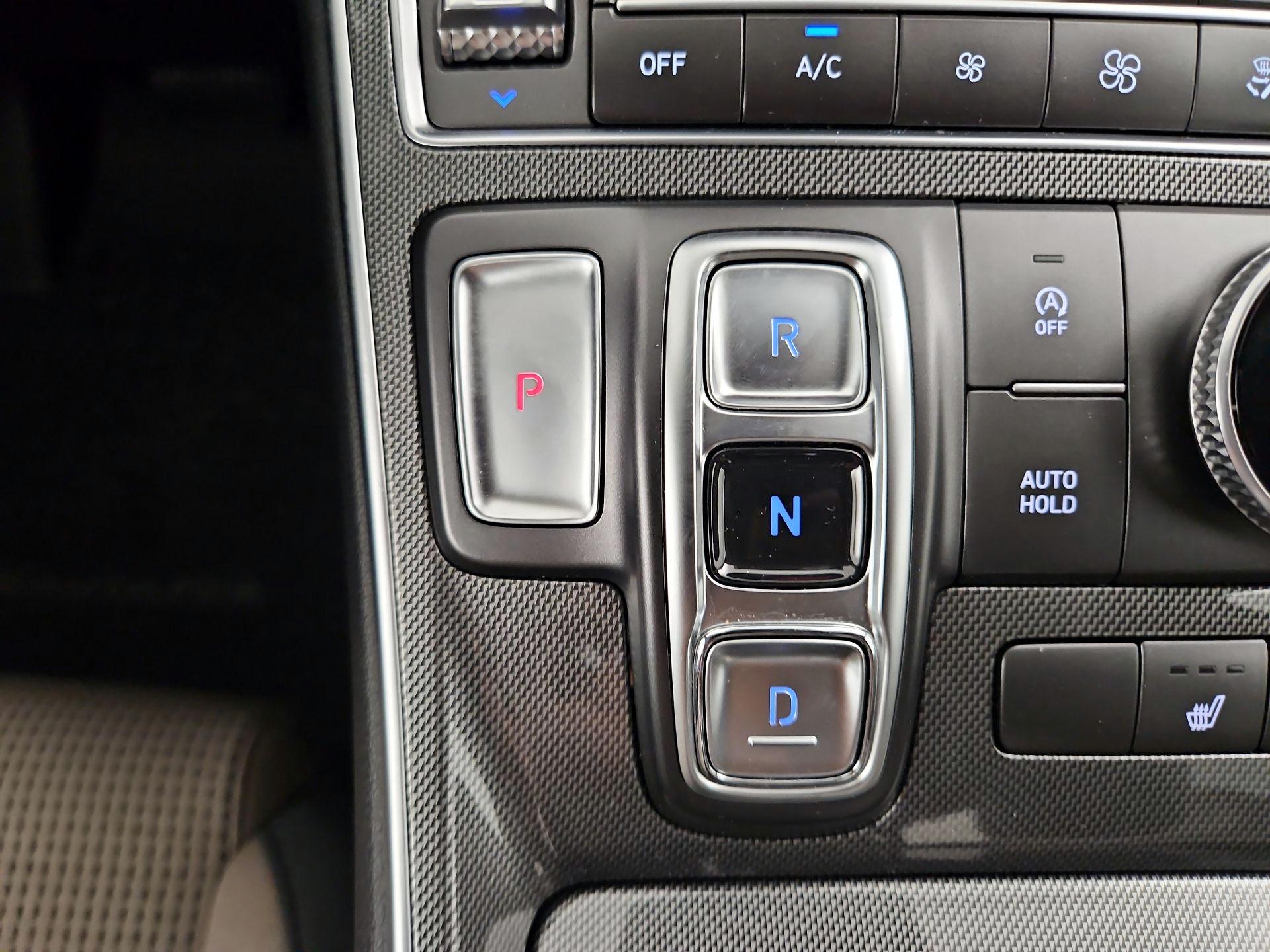 Thumbnail: 2023 Hyundai Santa Fe - 18