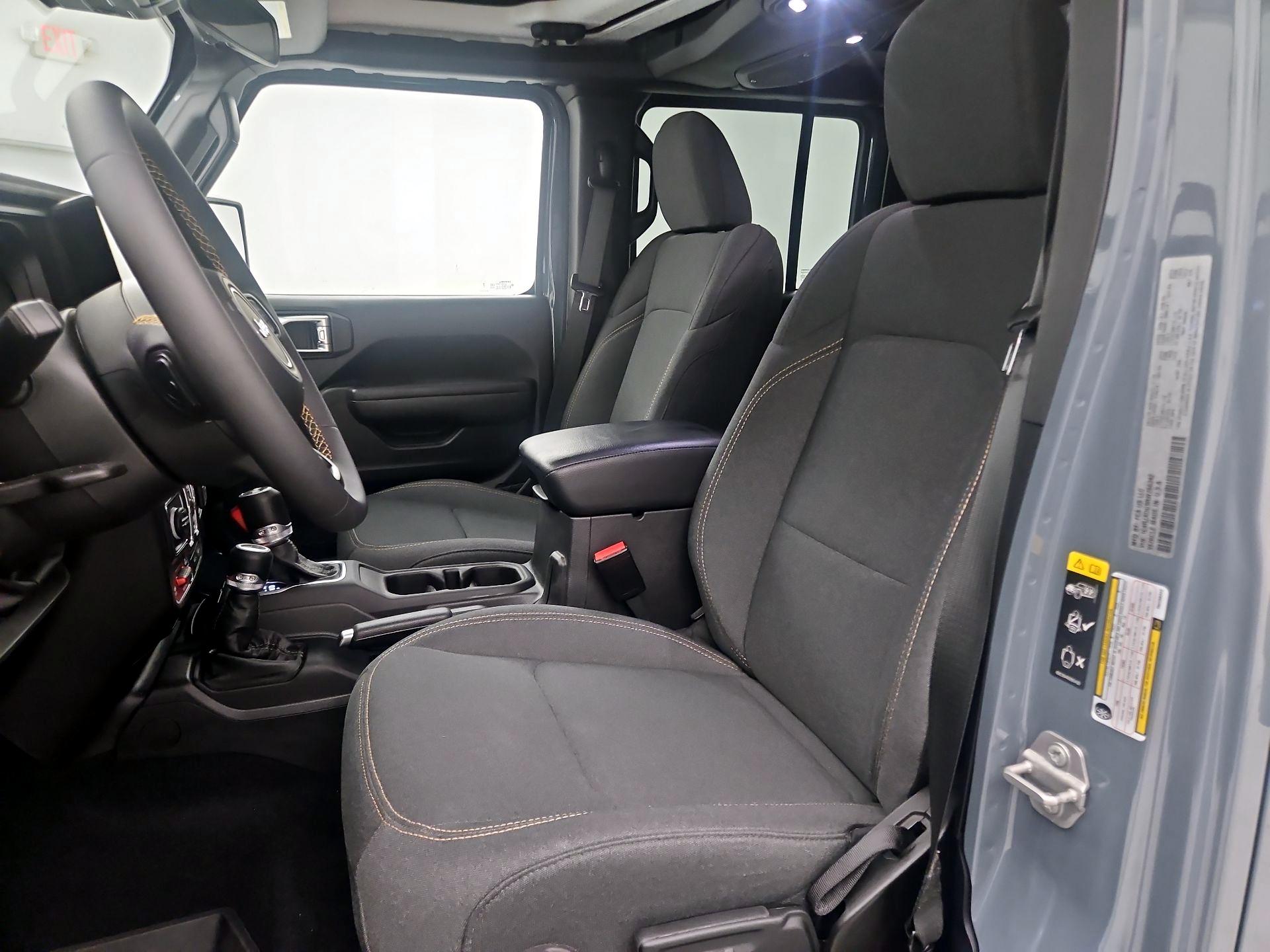 Thumbnail: 2024 Jeep Wrangler - 11