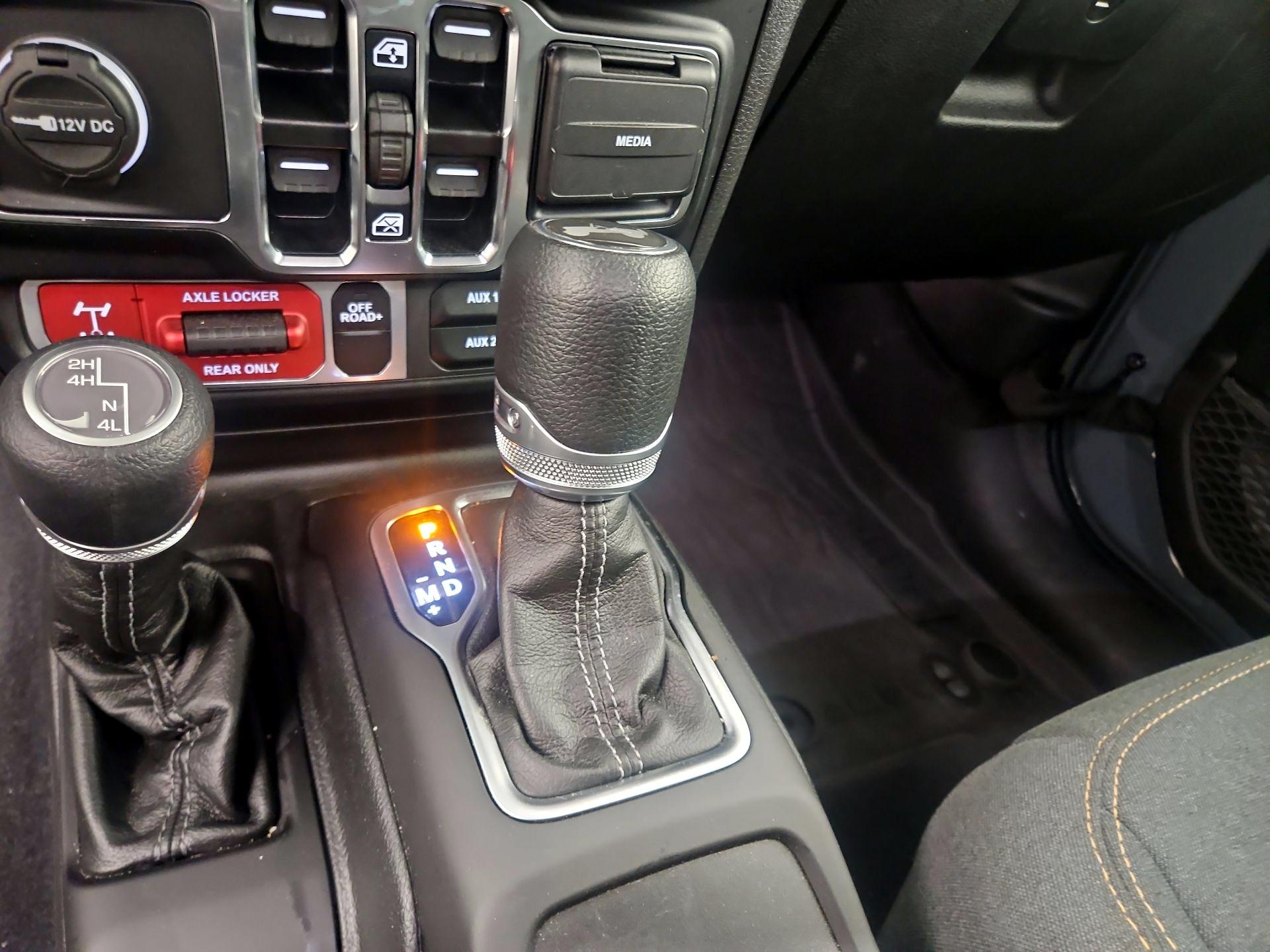 Thumbnail: 2024 Jeep Wrangler - 17