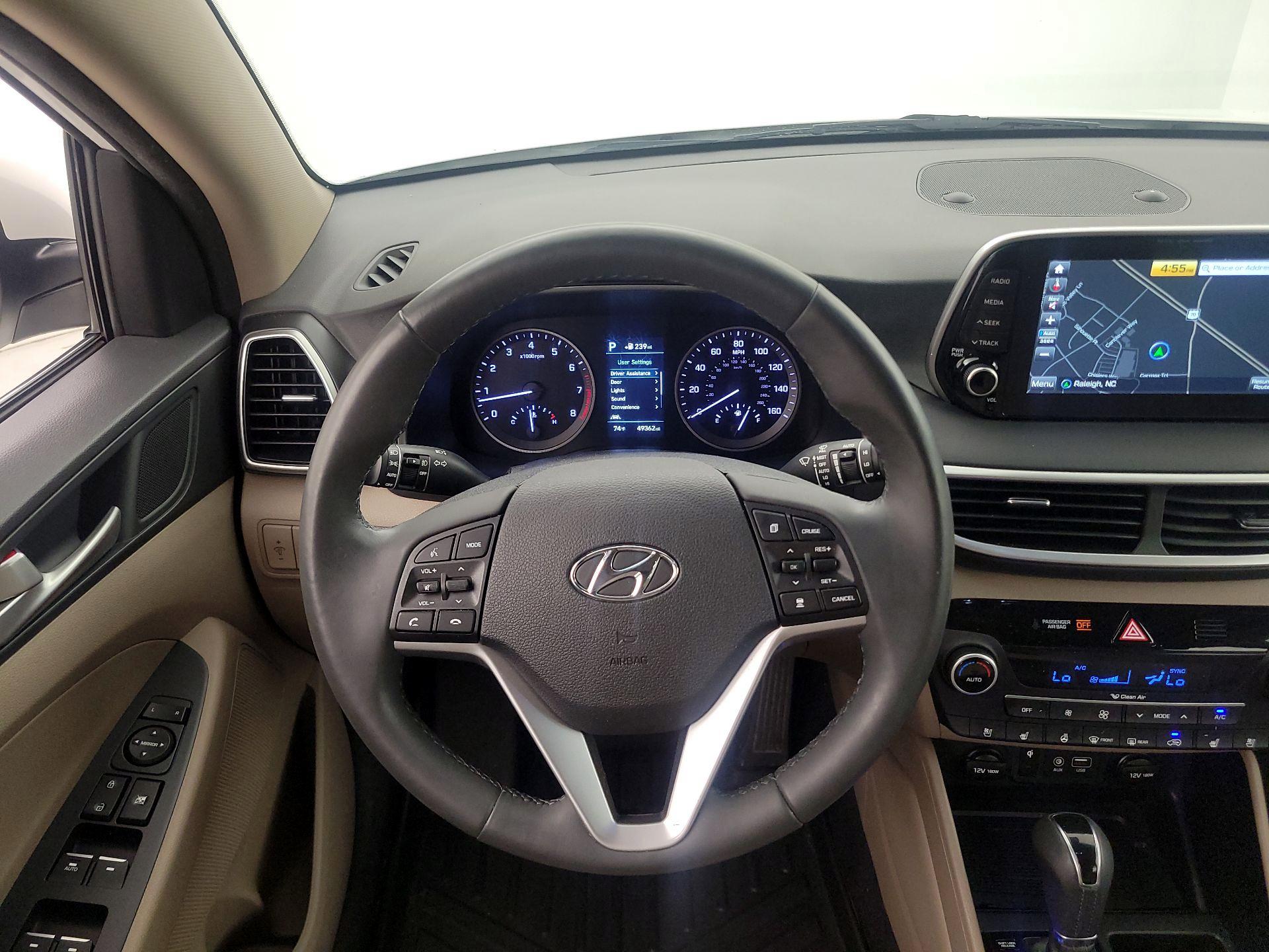 Thumbnail: 2020 Hyundai Tucson - 10