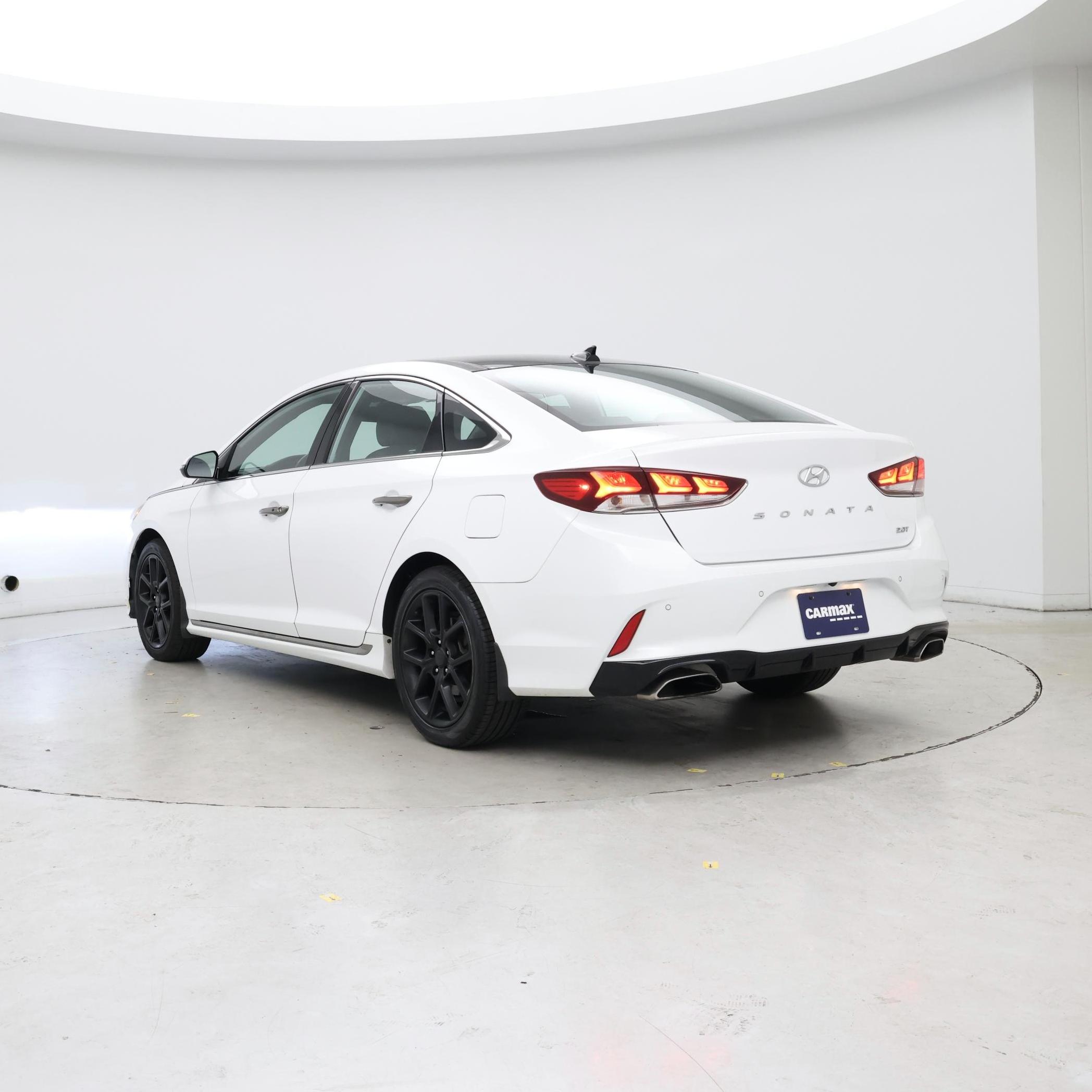Thumbnail: 2019 Hyundai Sonata - 2