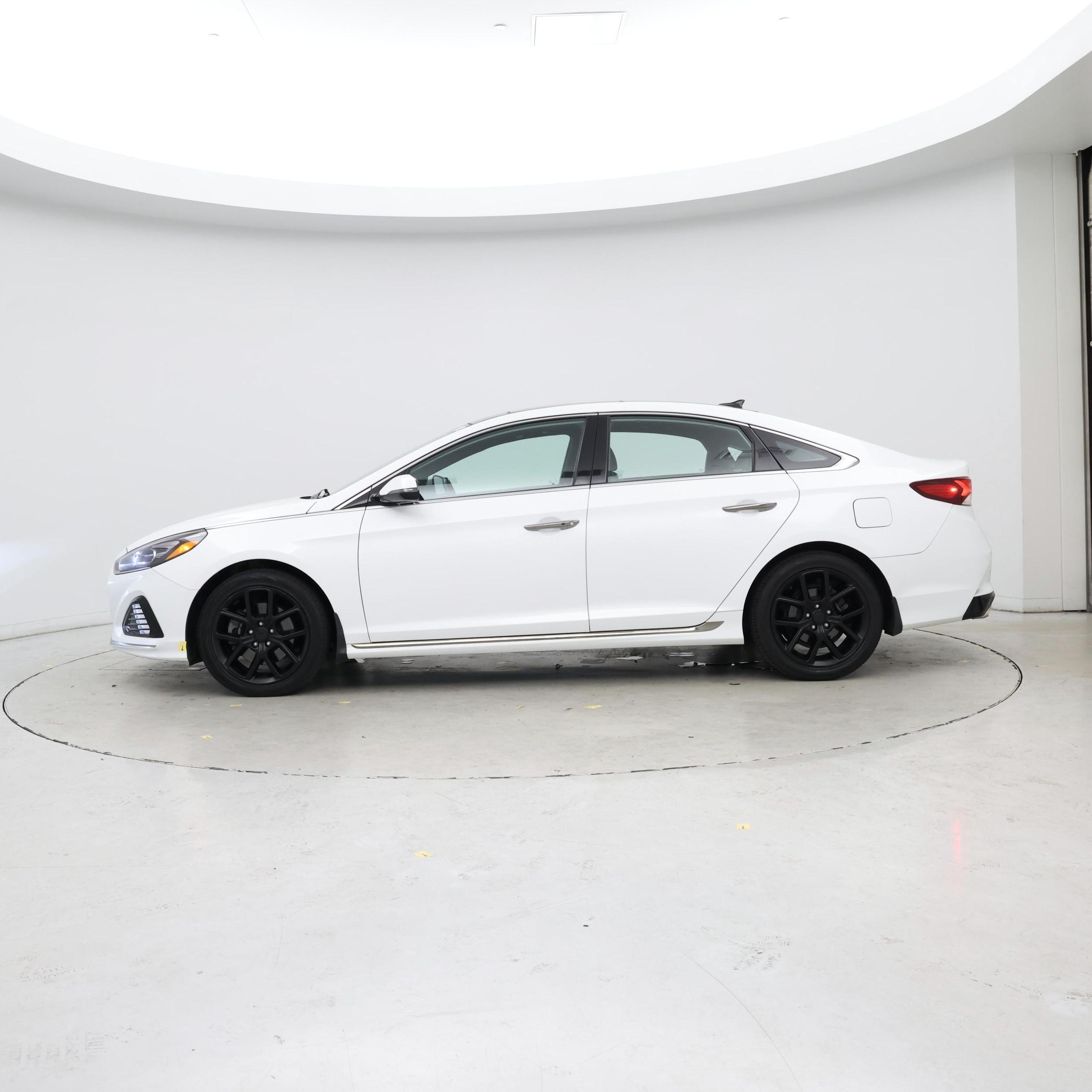 Thumbnail: 2019 Hyundai Sonata - 3