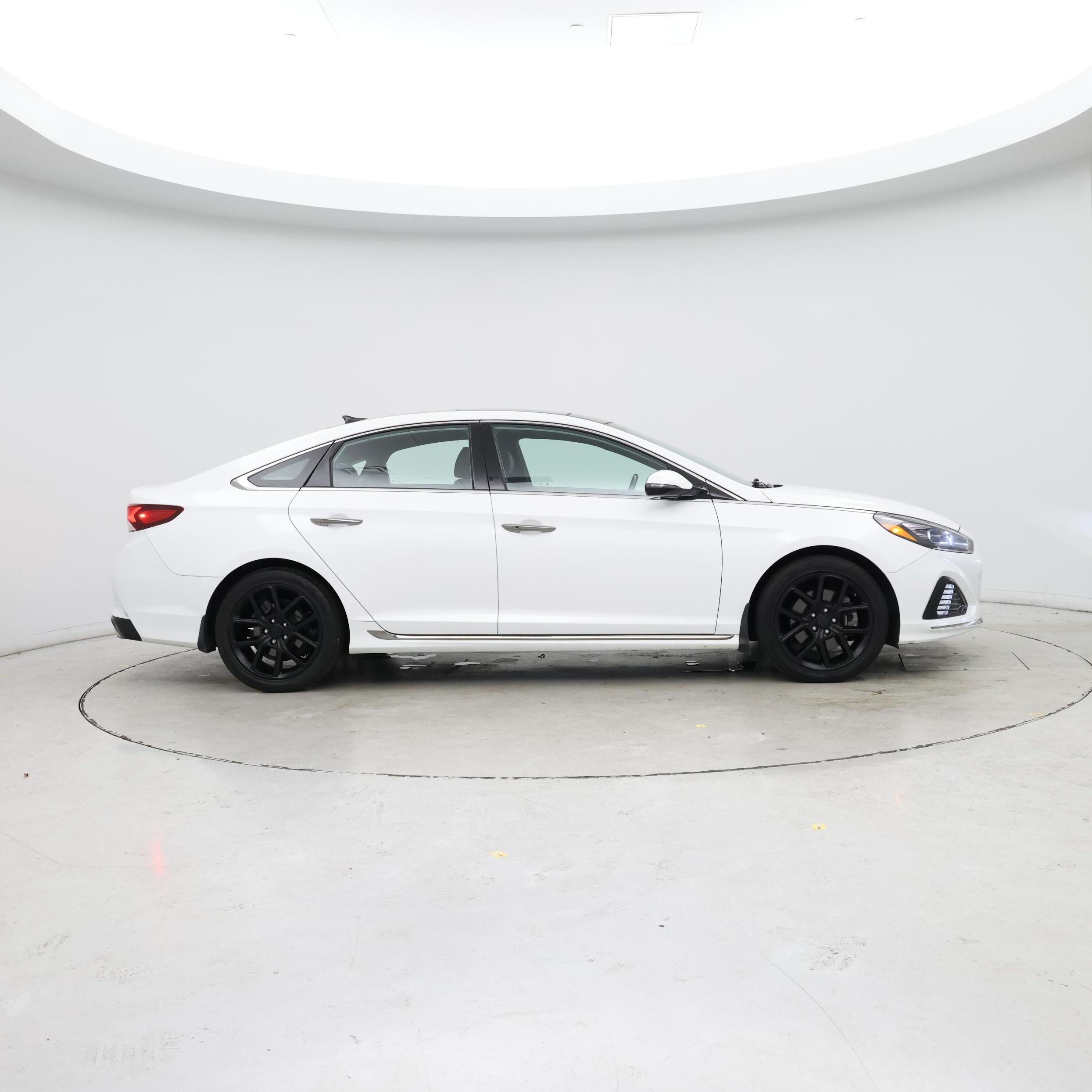 Thumbnail: 2019 Hyundai Sonata - 7
