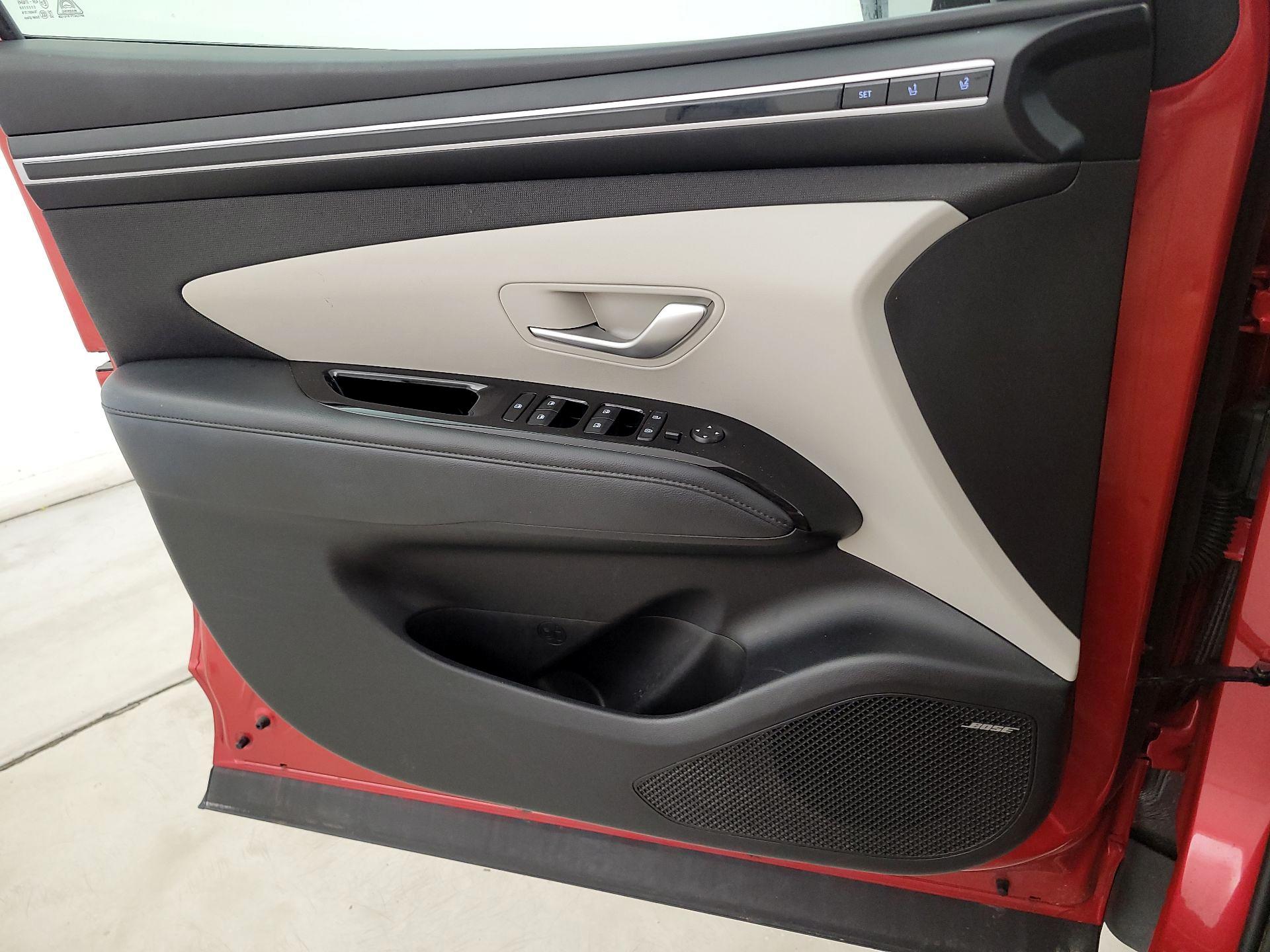 Thumbnail: 2023 Hyundai Tucson - 12