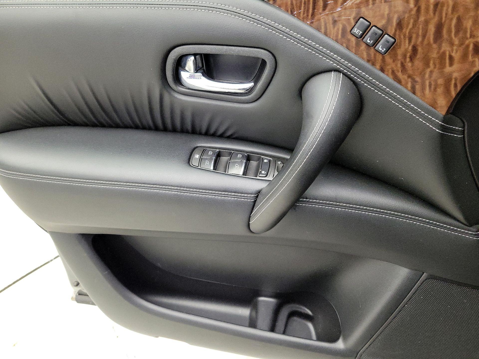 Thumbnail: 2017 Nissan Armada - 12