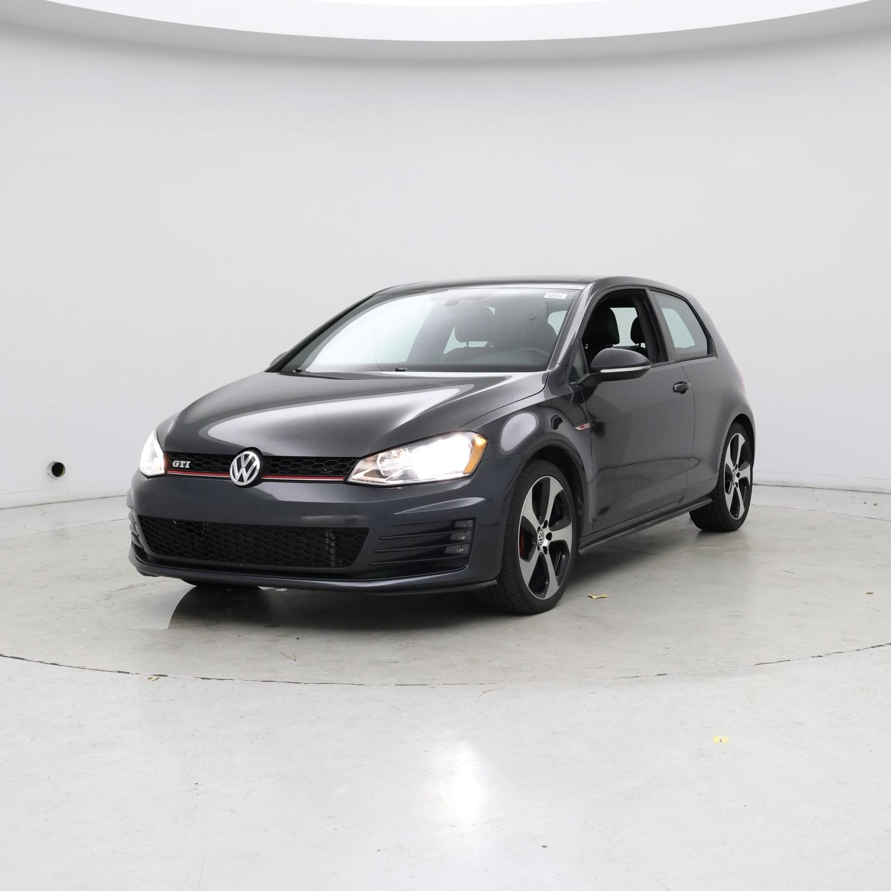 Thumbnail: 2015 Volkswagen Golf - 4