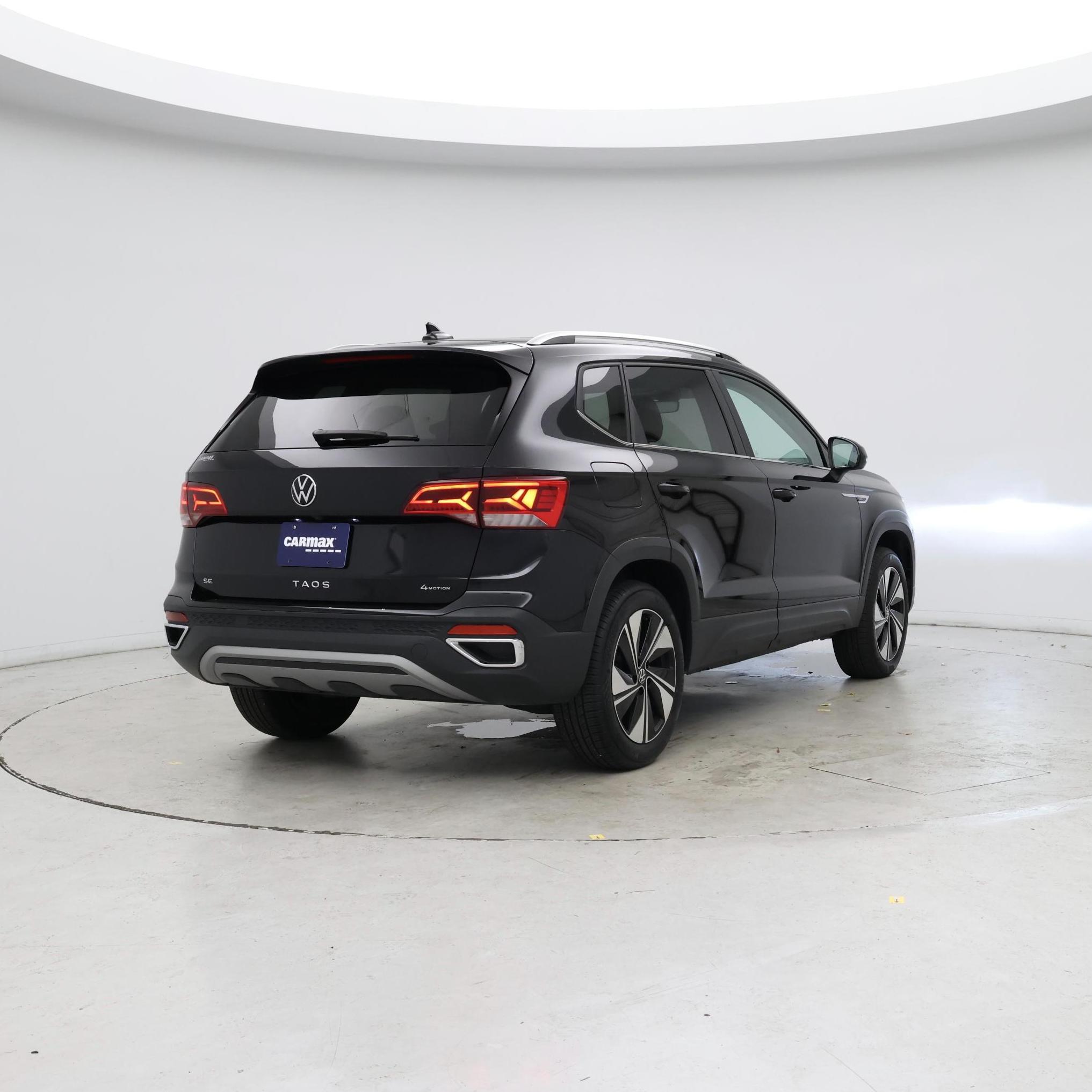 Thumbnail: 2024 Volkswagen Taos - 8