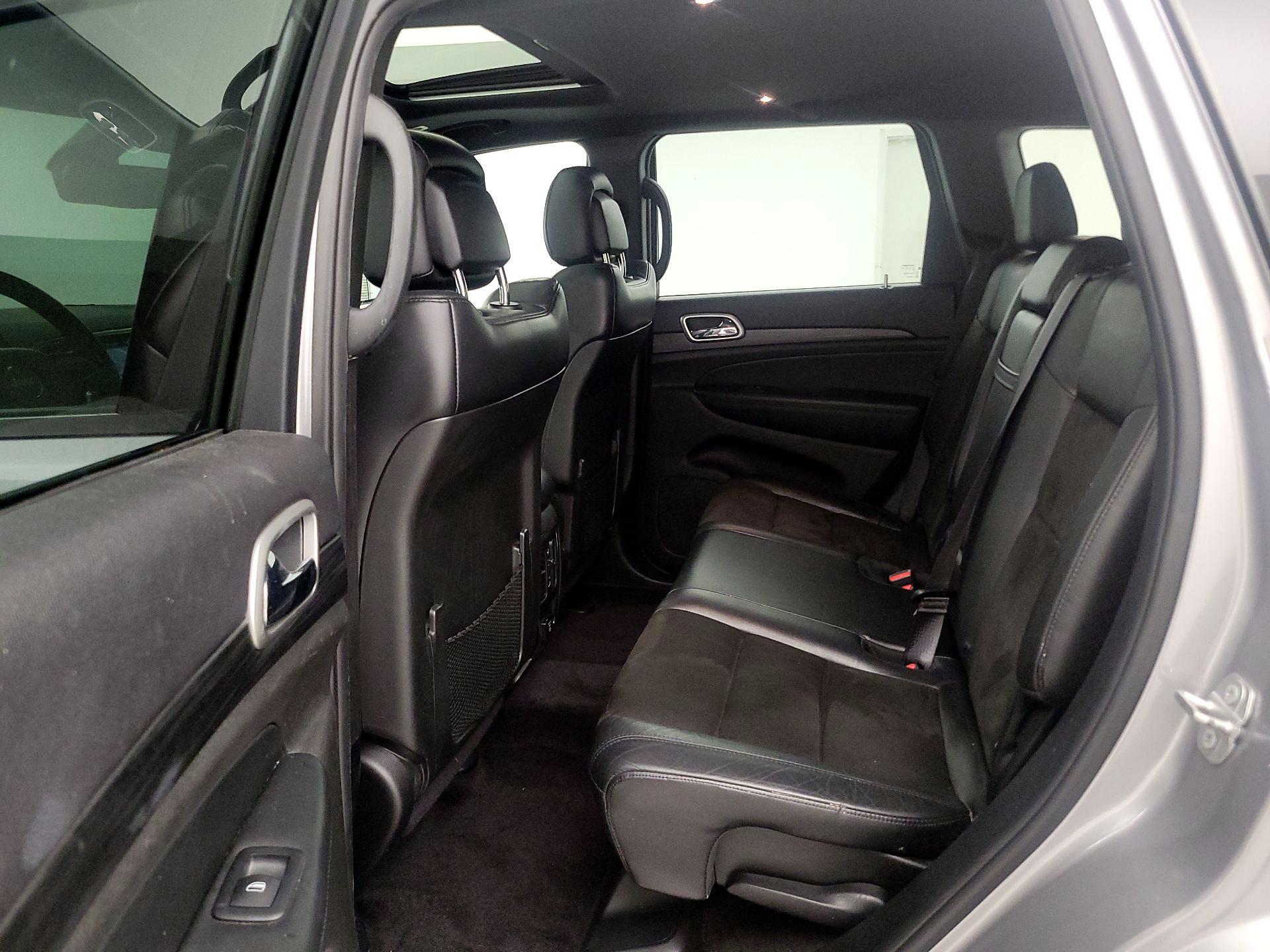 Thumbnail: 2019 Jeep Grand Cherokee - 19