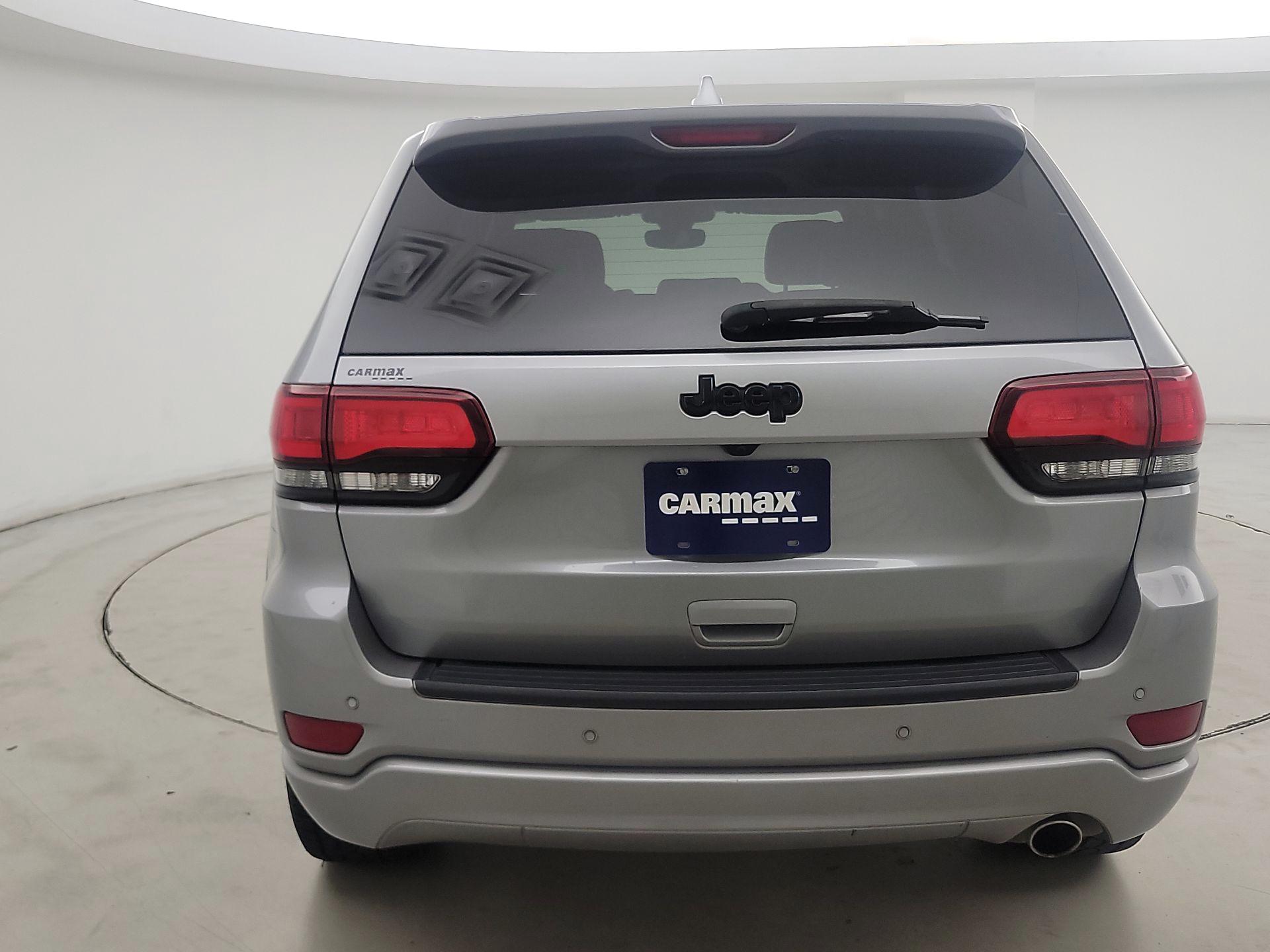 Thumbnail: 2019 Jeep Grand Cherokee - 6