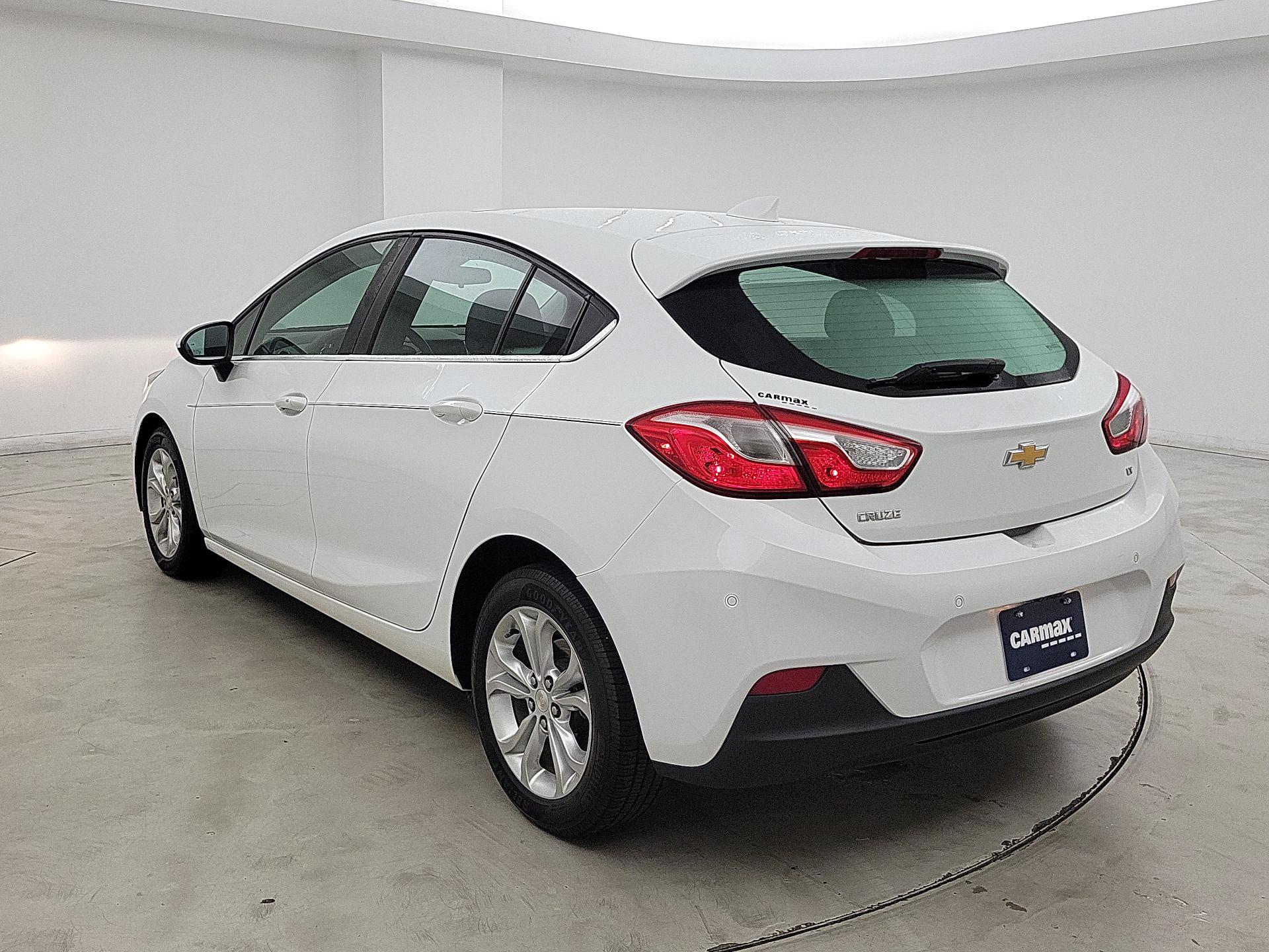 Thumbnail: 2019 Chevrolet Cruze - 7