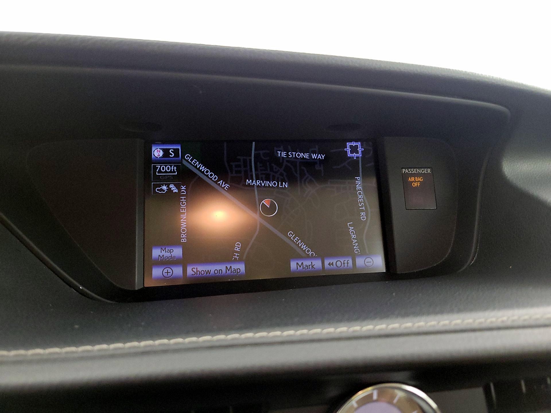 Thumbnail: 2014 Lexus ES - 14