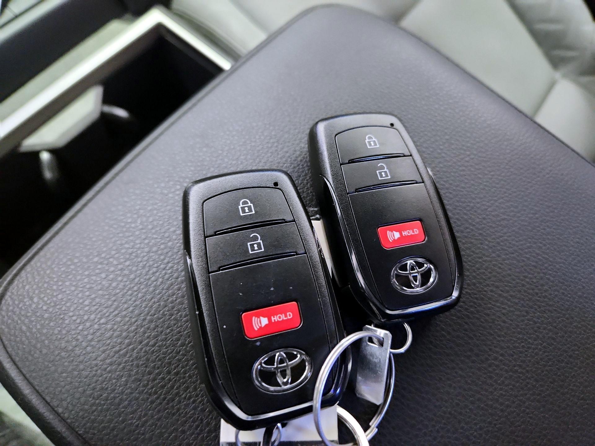 Thumbnail: 2025 Toyota Tacoma - 20