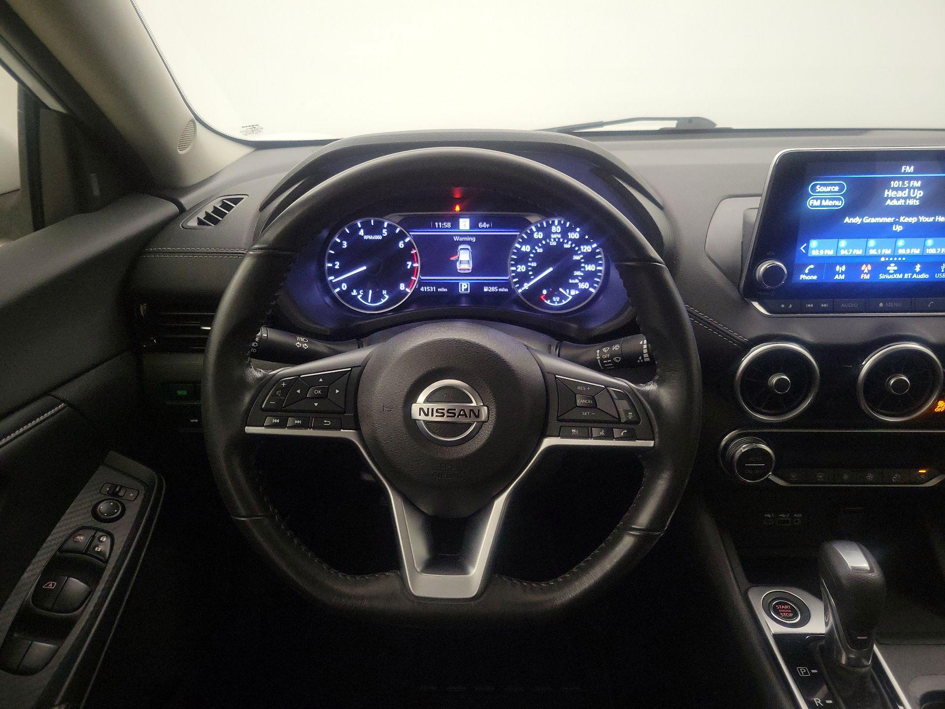 Thumbnail: 2021 Nissan Sentra - 10