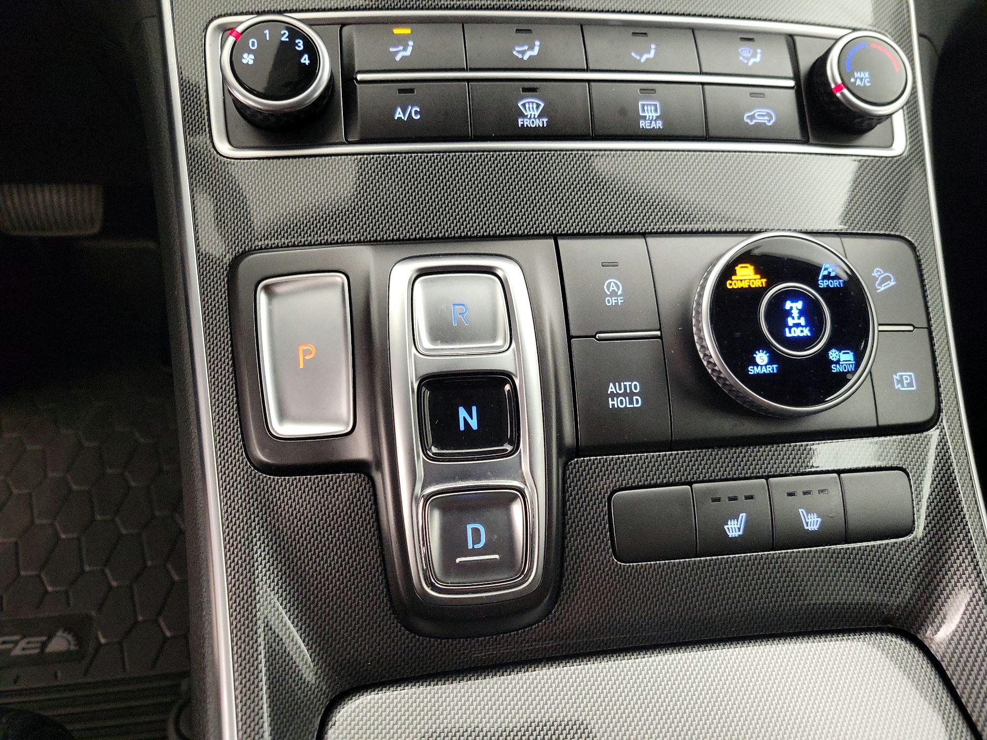 Thumbnail: 2022 Hyundai Santa Fe - 17