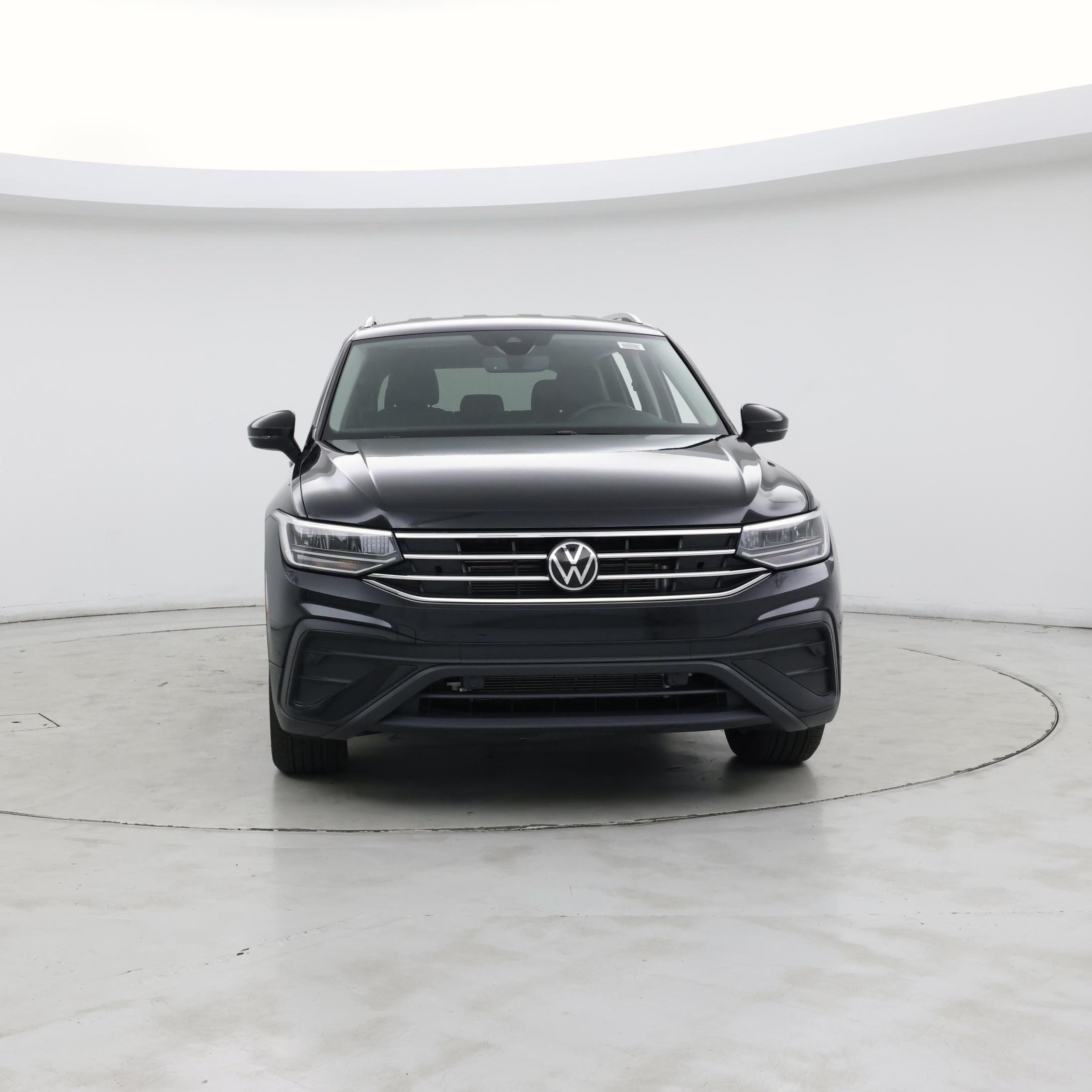 Thumbnail: 2023 Volkswagen Tiguan - 5