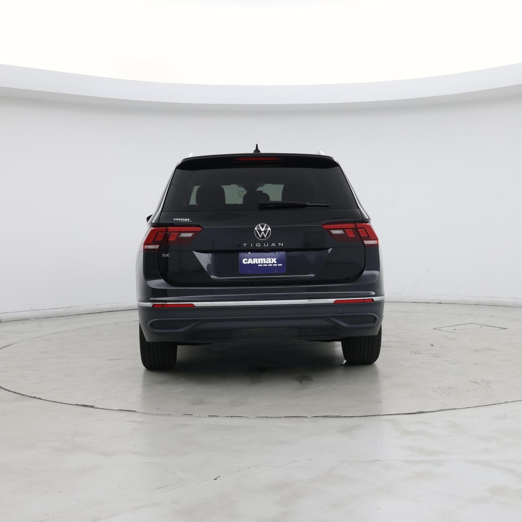 Thumbnail: 2023 Volkswagen Tiguan - 6