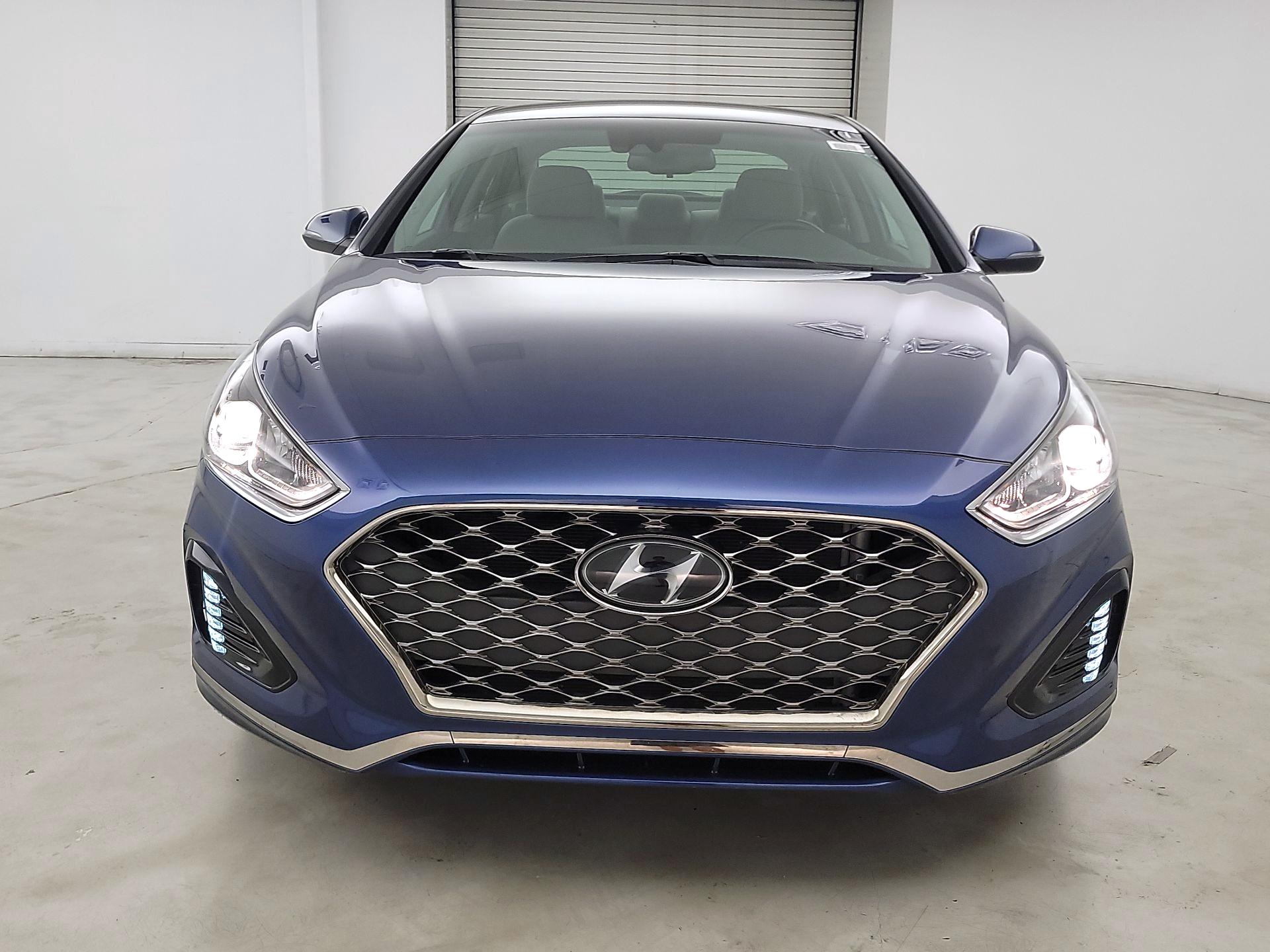 Thumbnail: 2018 Hyundai Sonata - 2