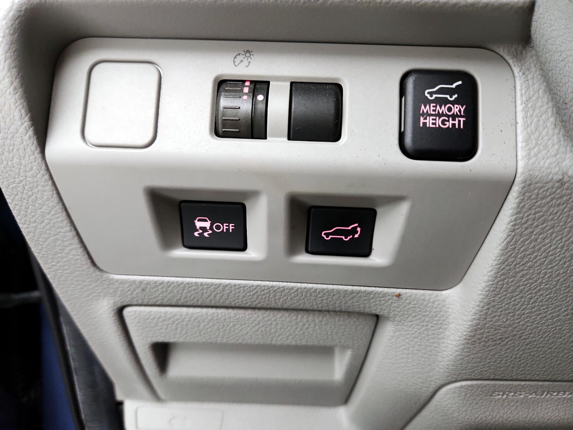 Thumbnail: 2015 Subaru Forester - 11