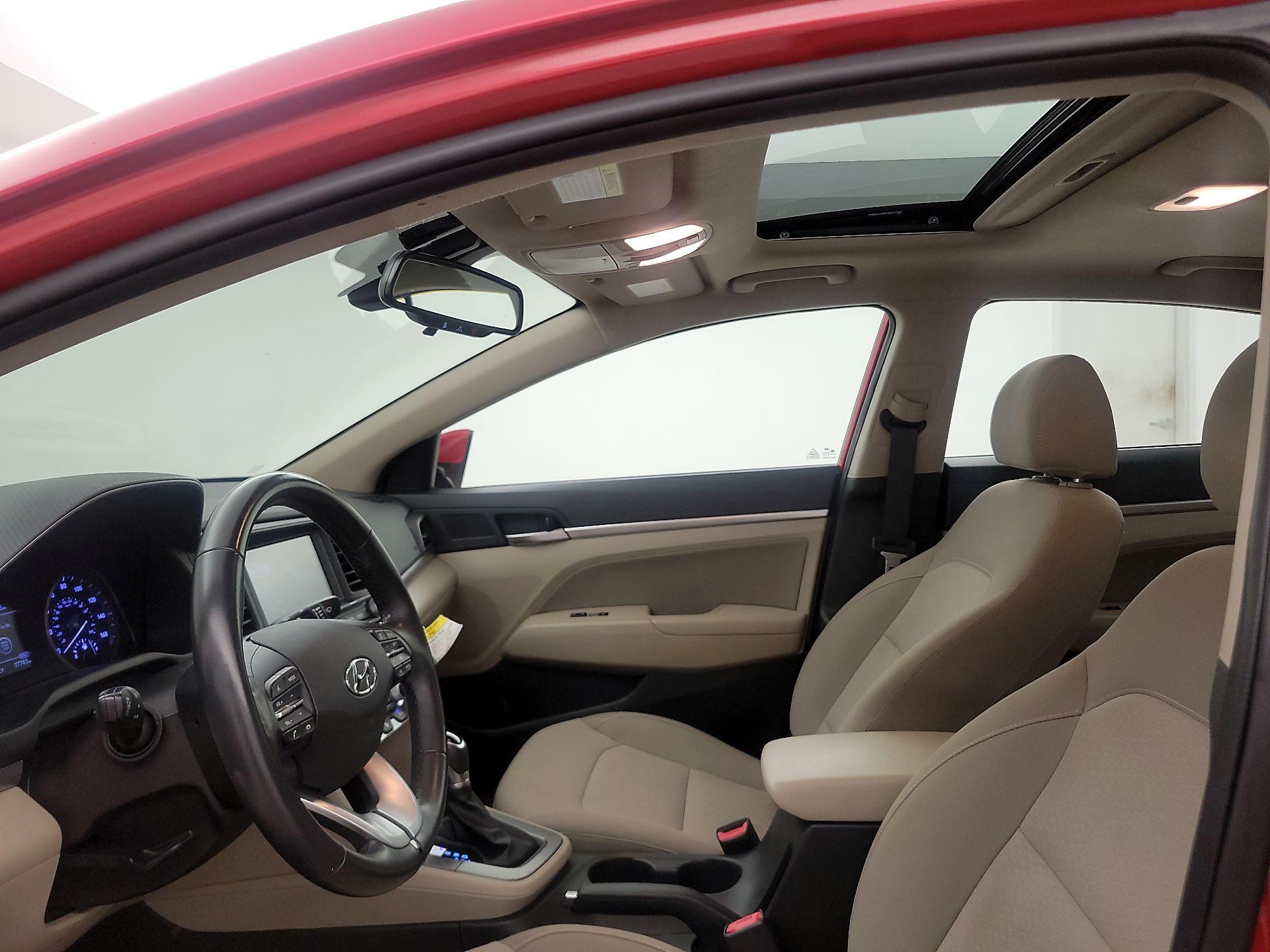 Thumbnail: 2020 Hyundai Elantra - 19