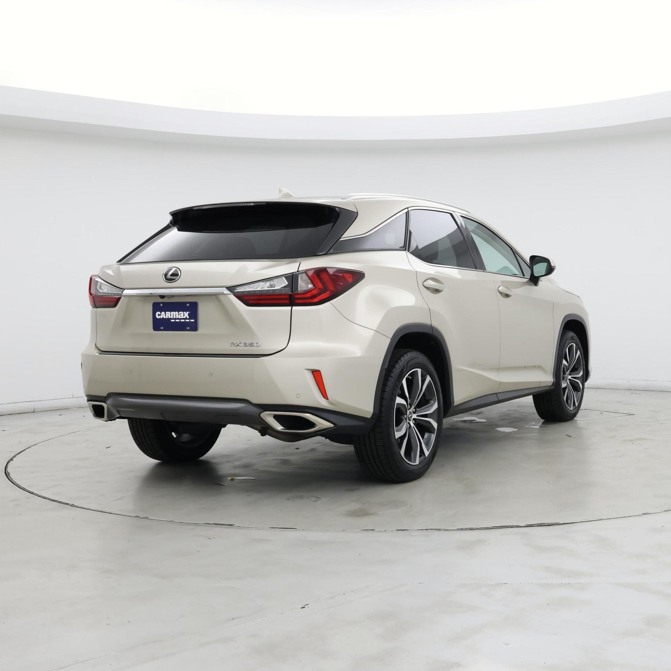 Thumbnail: 2019 Lexus RX - 8