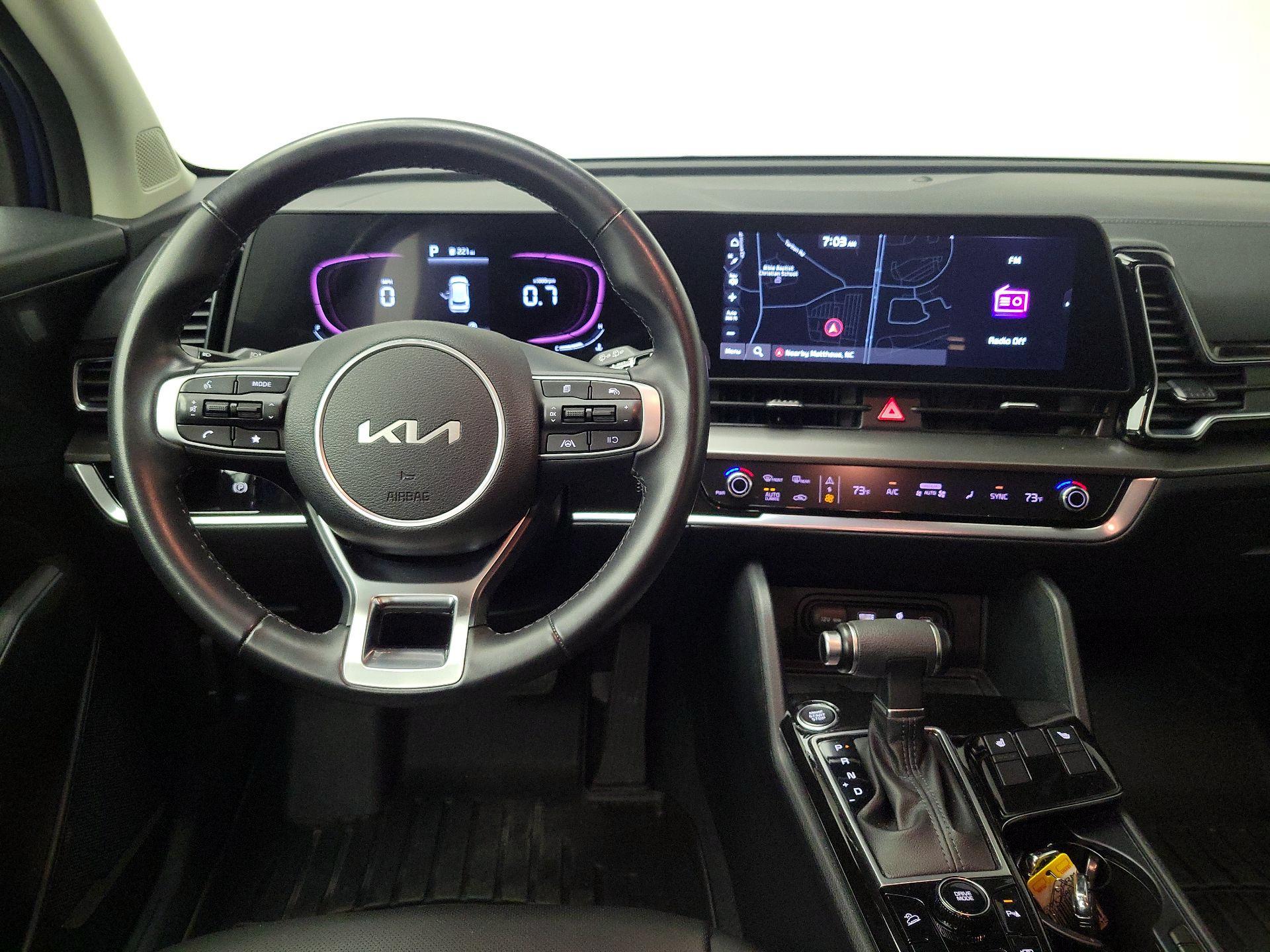 Thumbnail: 2023 Kia Sportage - 10