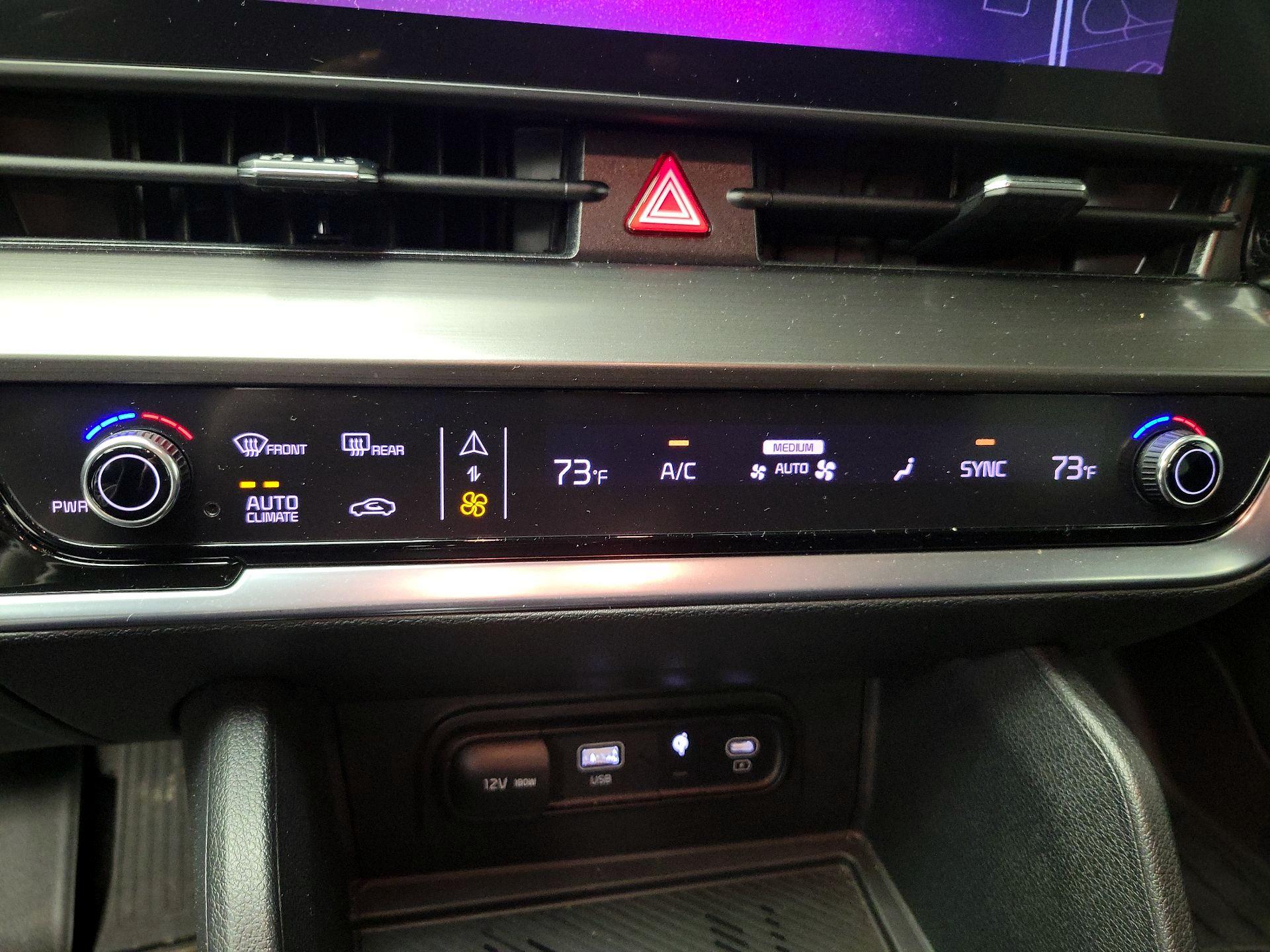 Thumbnail: 2023 Kia Sportage - 17