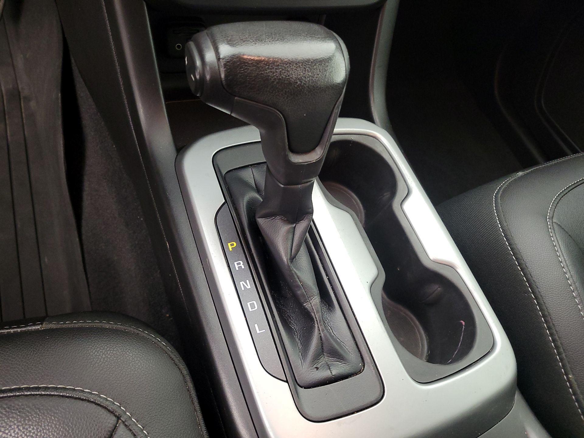 Thumbnail: 2019 Chevrolet Colorado - 16