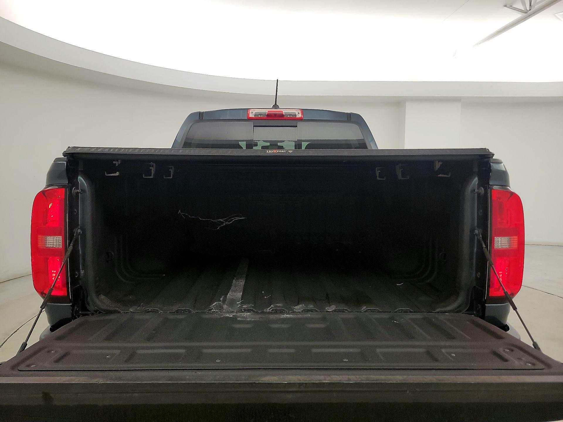 Thumbnail: 2019 Chevrolet Colorado - 19