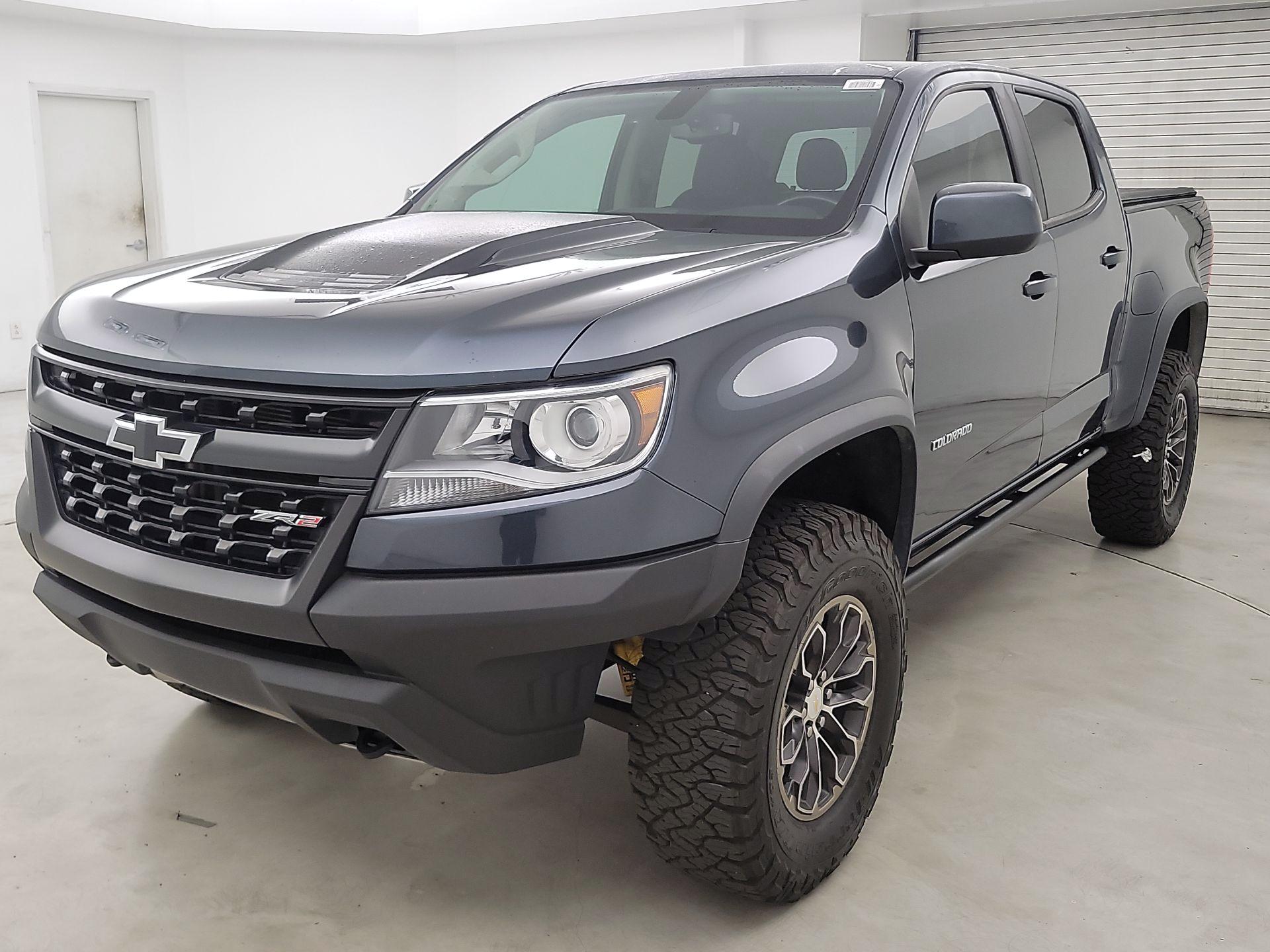 Thumbnail: 2019 Chevrolet Colorado - 3