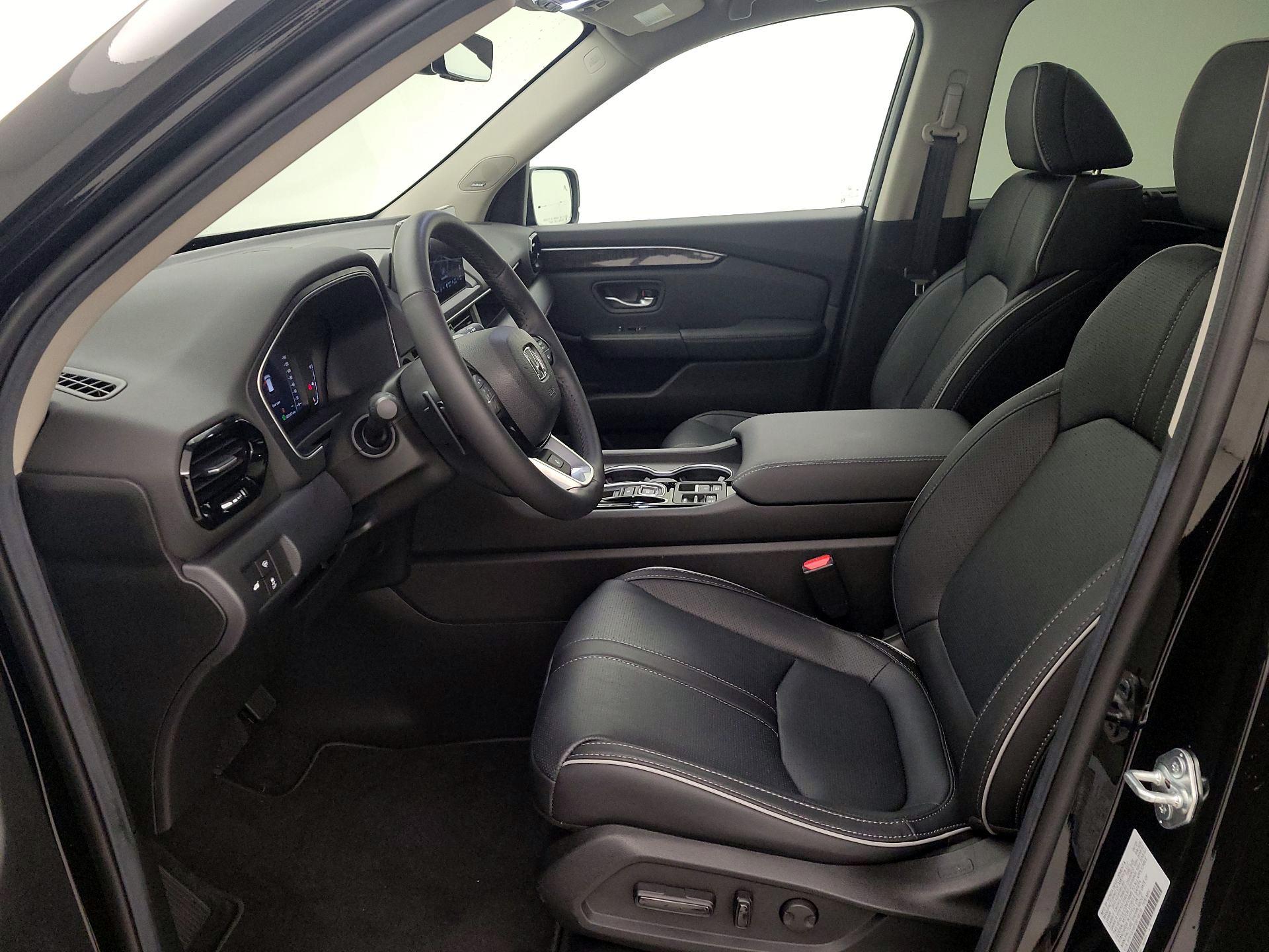 Thumbnail: 2025 Honda Pilot - 11