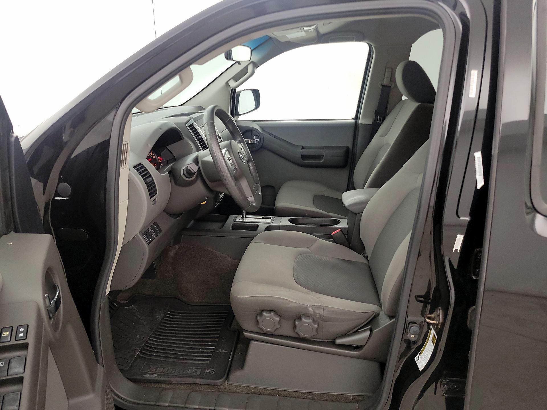 Thumbnail: 2014 Nissan Xterra - 9