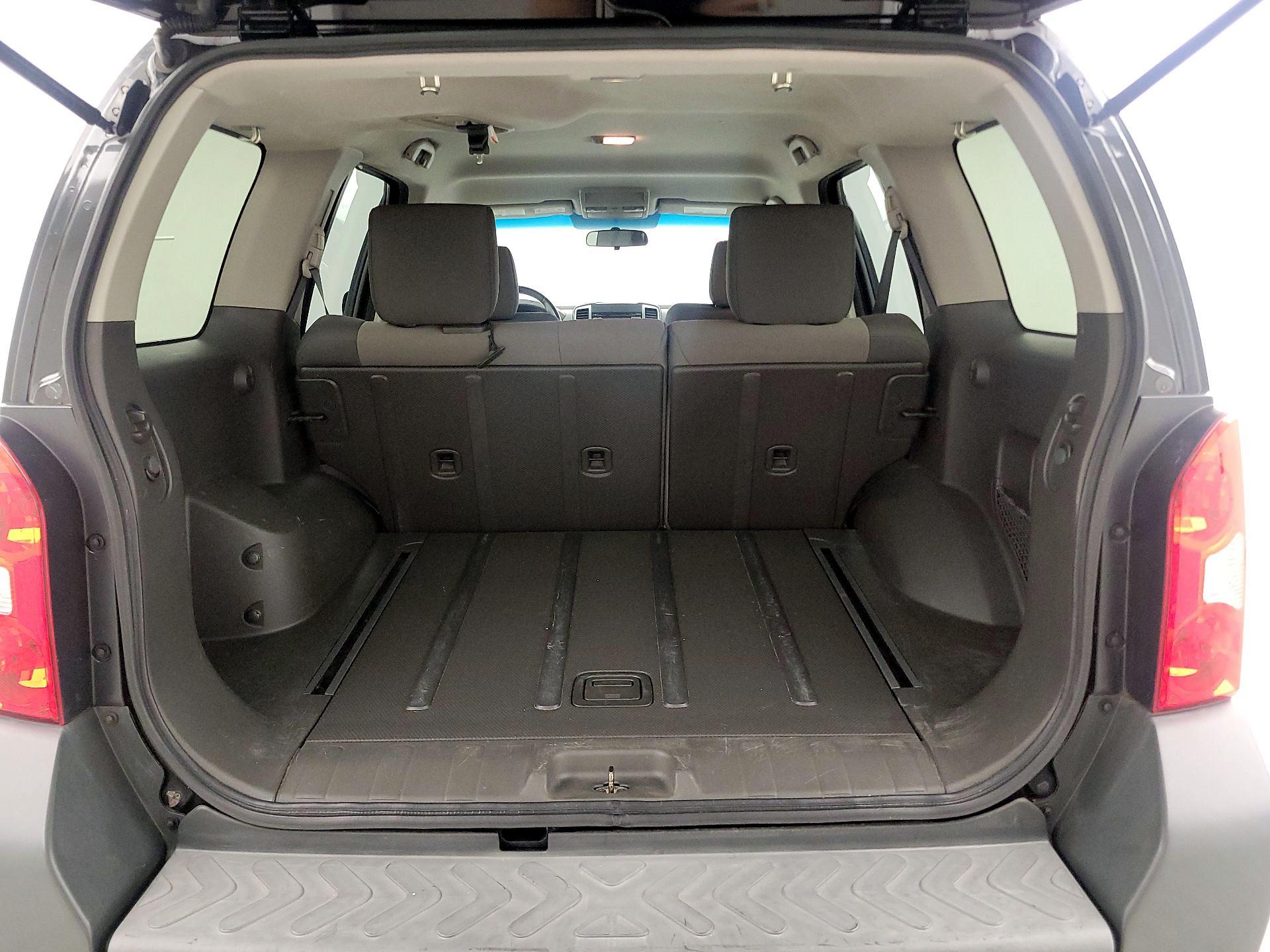 Thumbnail: 2014 Nissan Xterra - 17