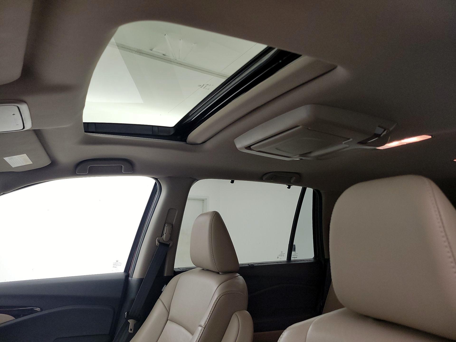 Thumbnail: 2021 Honda Pilot - 20