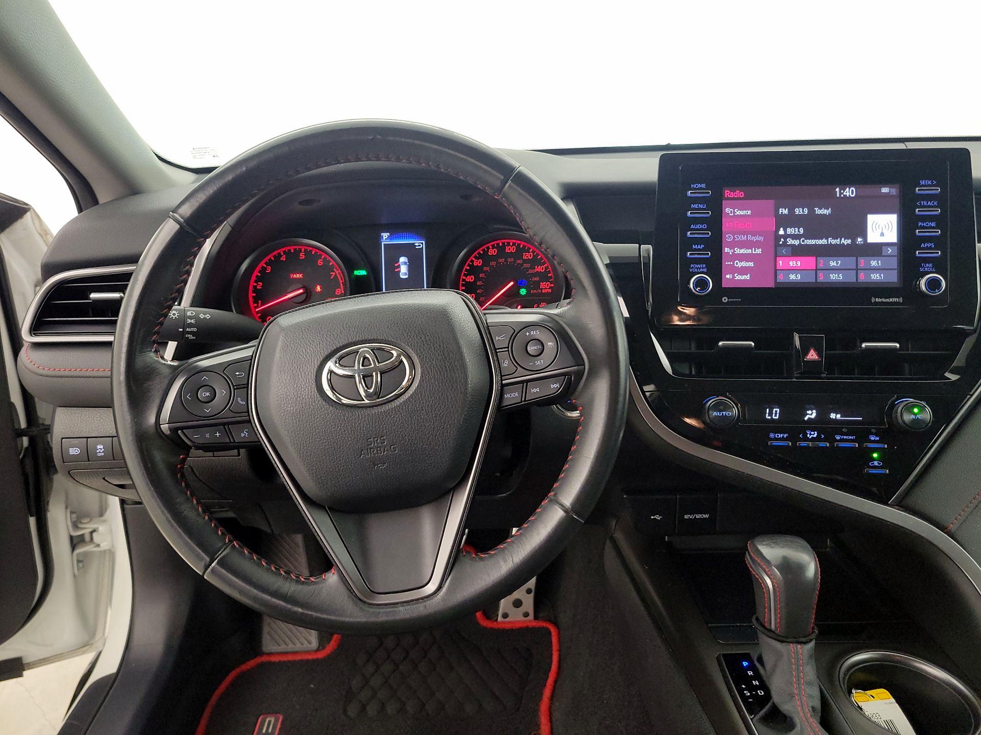 Thumbnail: 2022 Toyota Camry - 9