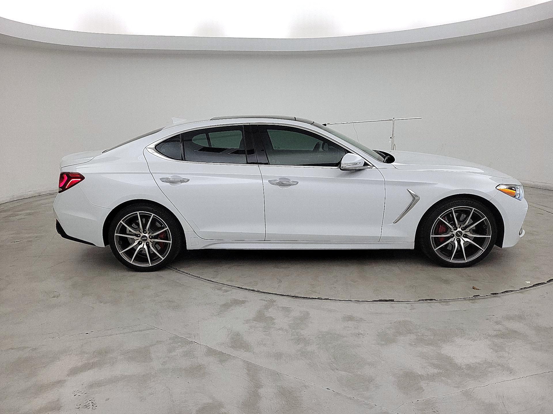 Thumbnail: 2019 Genesis G70 - 4